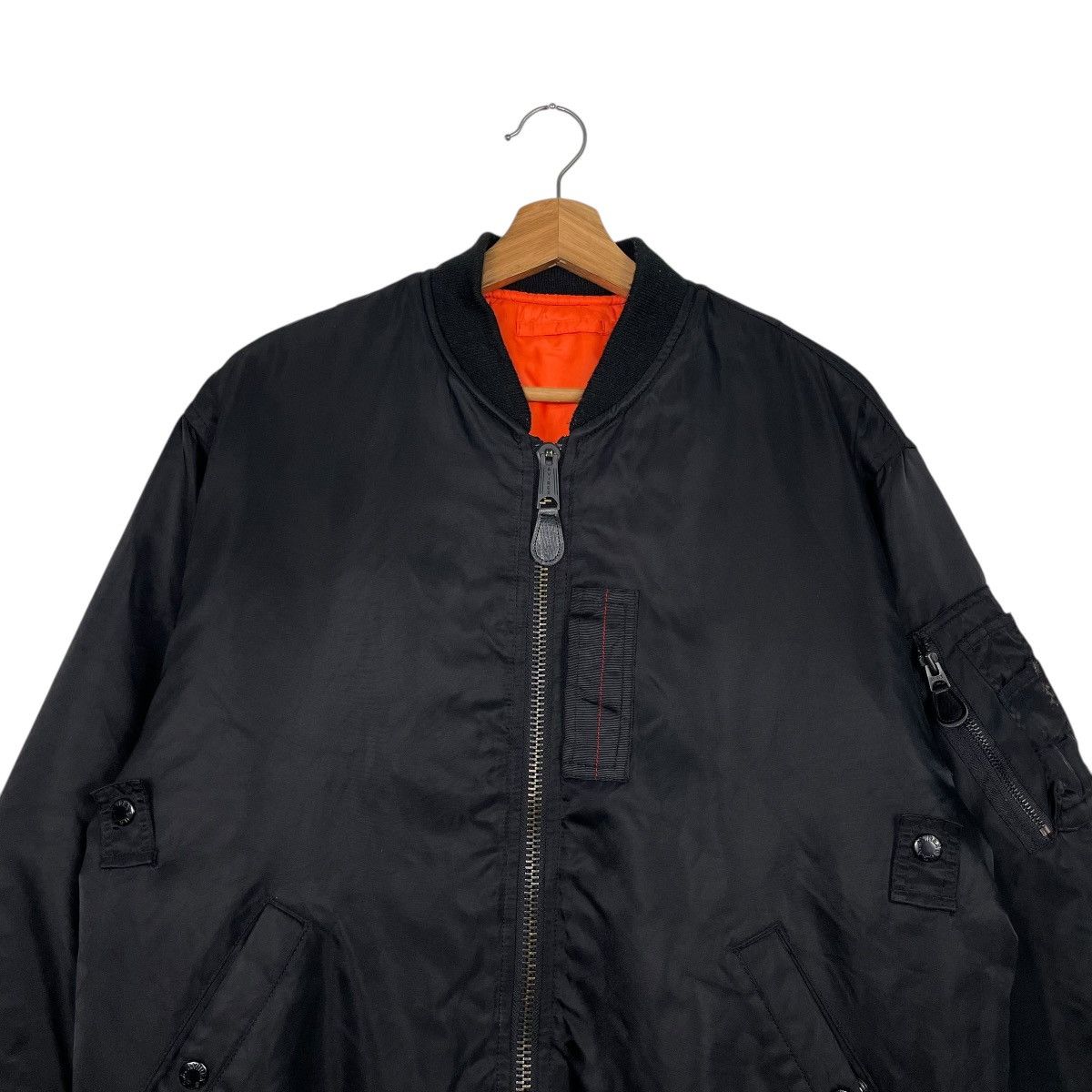 Avirex Avirex USAF MA-1 Bomber Size US L / EU 52-54 / 3 - 2 Thumbnail