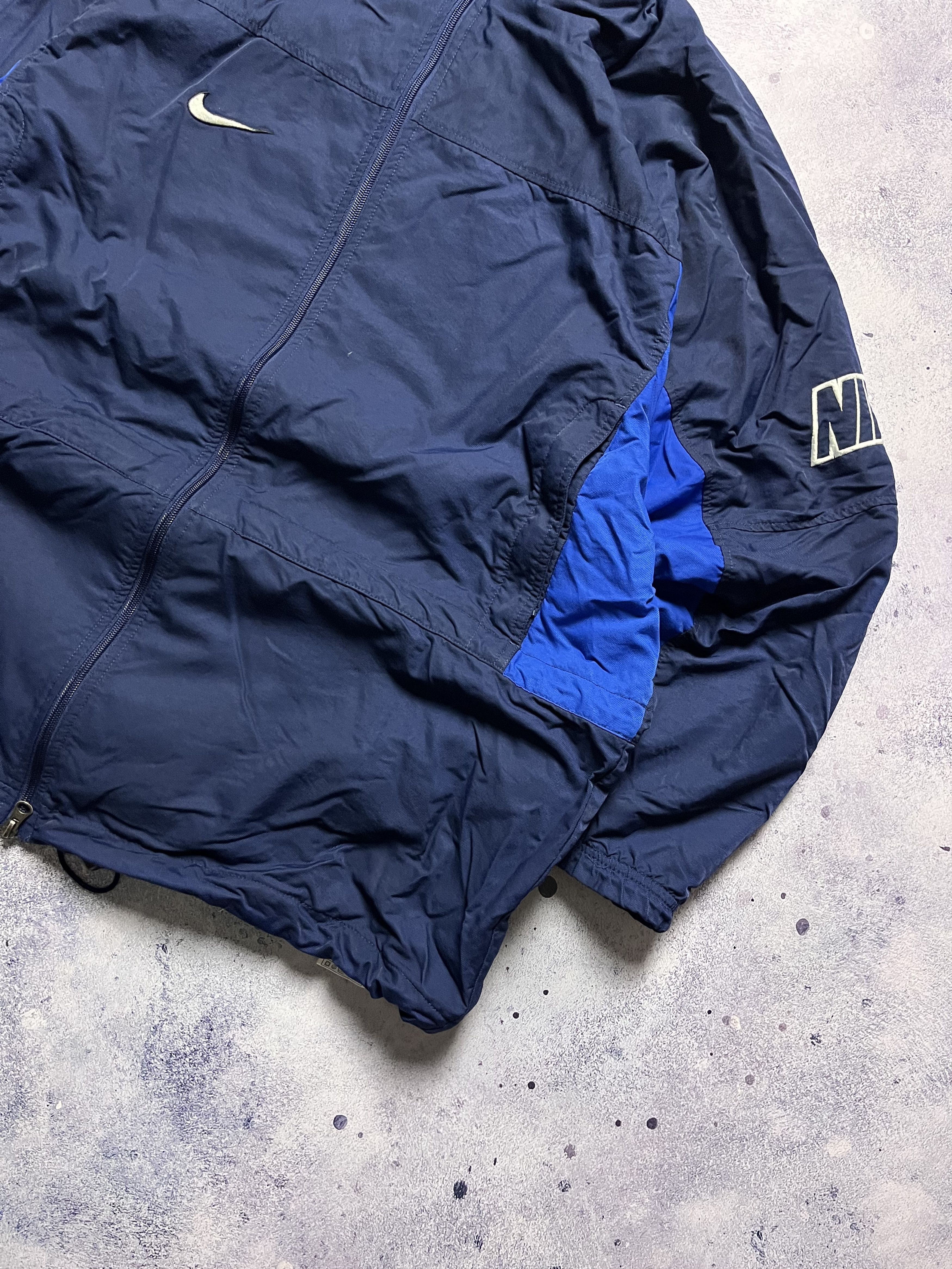 Nike Nike 90's Vintage Big Logo Oversize Windbreaker Light Jacket Size US XL / EU 56 / 4 - 3 Thumbnail