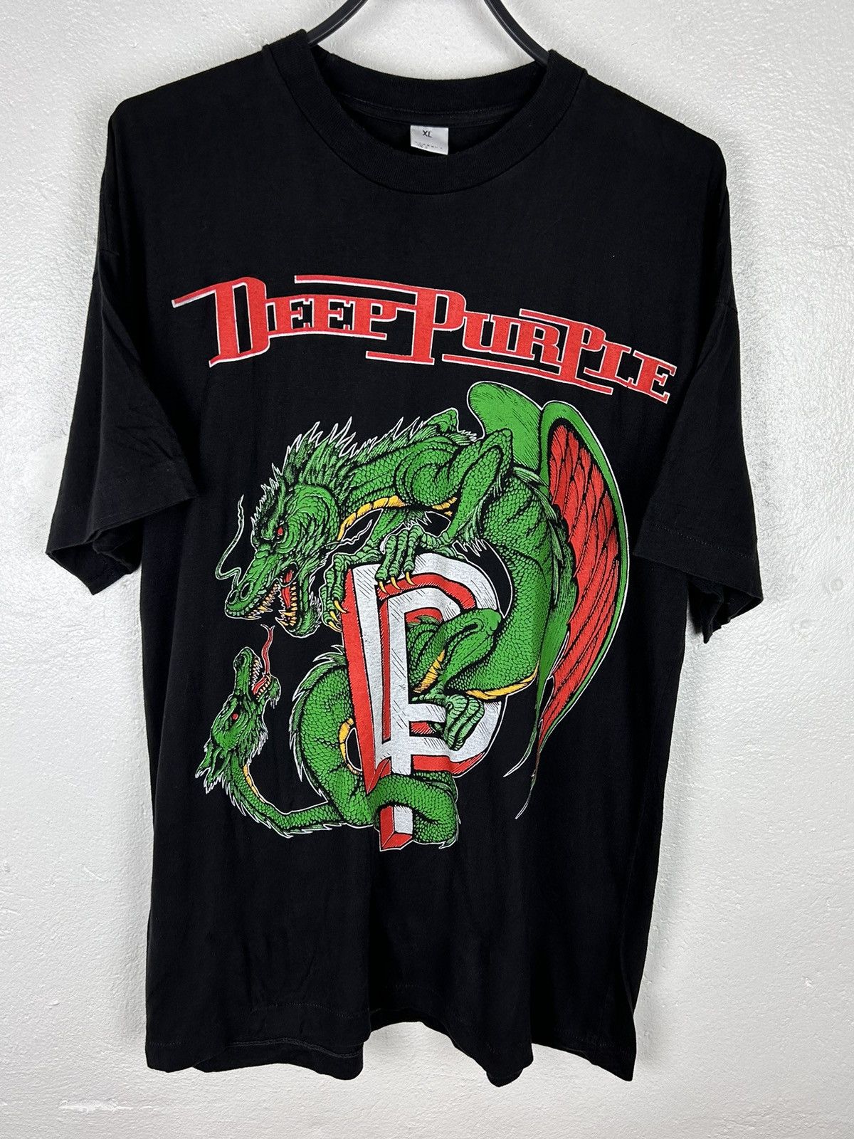 Band Tees Deep Purple World Tour 1993/94 Dragon Single Stitch T-Shirt Size US XL / EU 56 / 4 - 1 Thumbnail