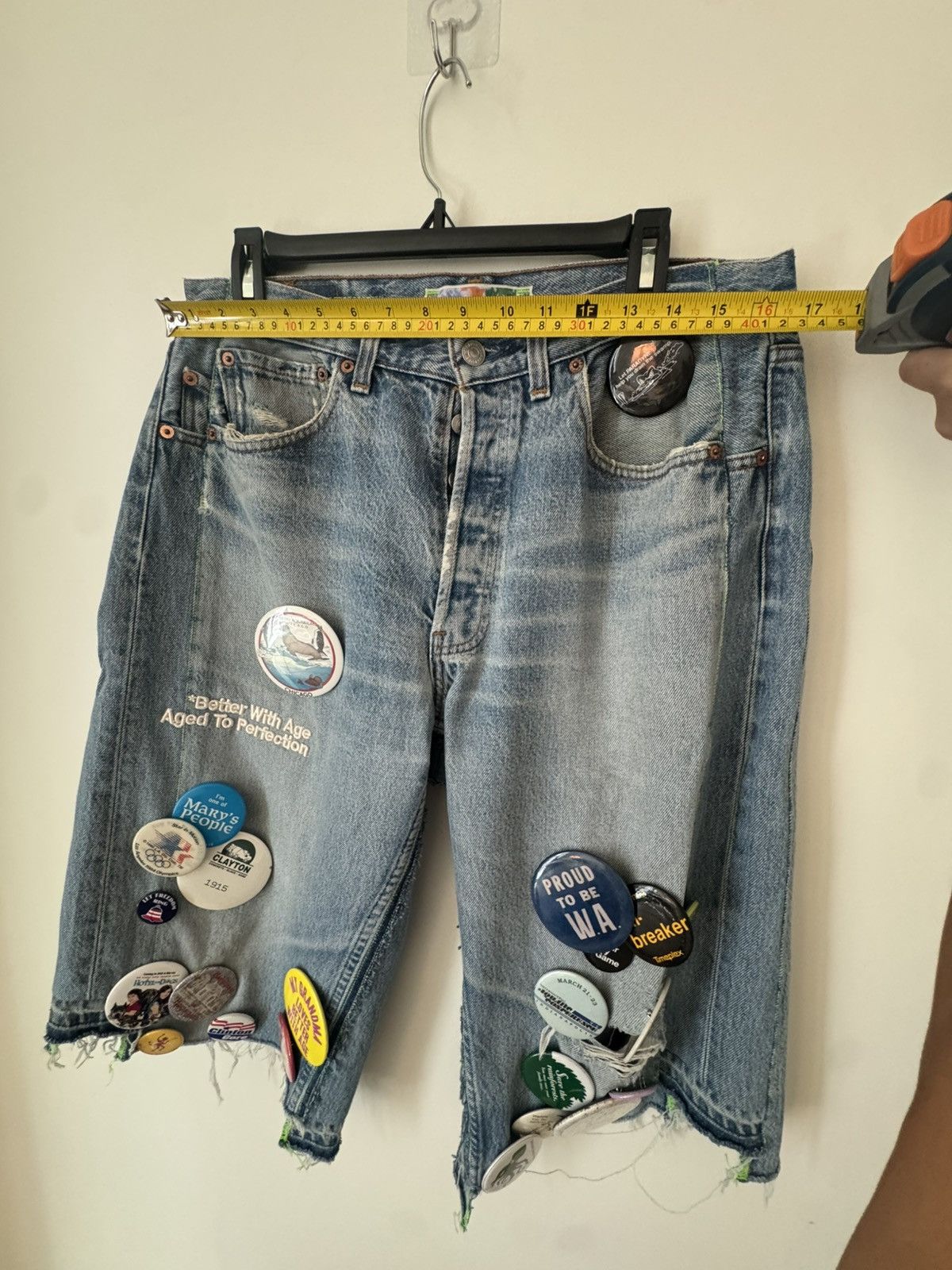 Better With Age Better With Age Pin Denim Shorts Indigo Blue, Size 33 Size US 33 - 9 Thumbnail