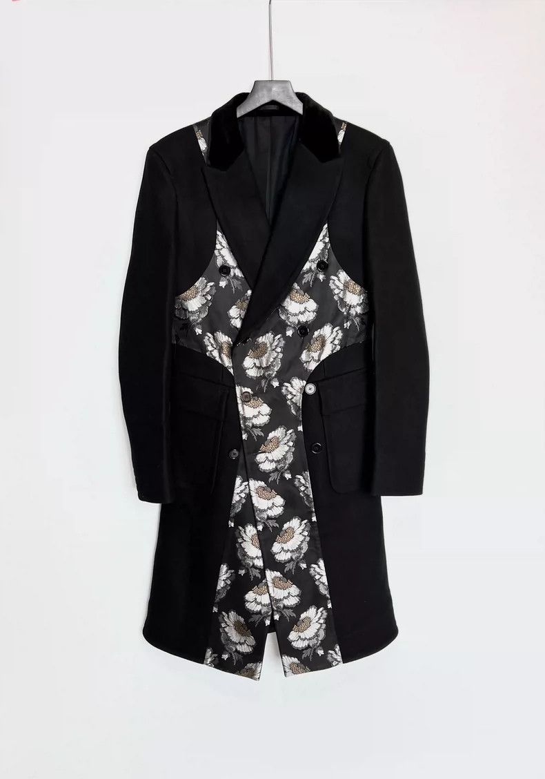 Alexander McQueen Alexander Mcqueen Show floral double-breasted coat Size US S / EU 44-46 / 1 - 1 Thumbnail