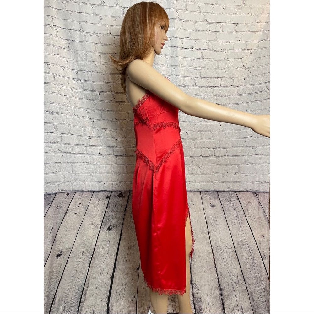 Anthropologie NWT New Foxiedox Anthropologie Red Betty Slip Dress Size 6 Size M / US 6-8 / IT 42-44 - 4 Thumbnail