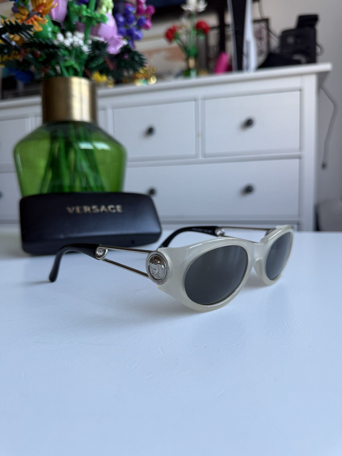 Versace Vintage 90s Gianni Versace safety pin sunglasses archive rar Size ONE SIZE - 1 Thumbnail