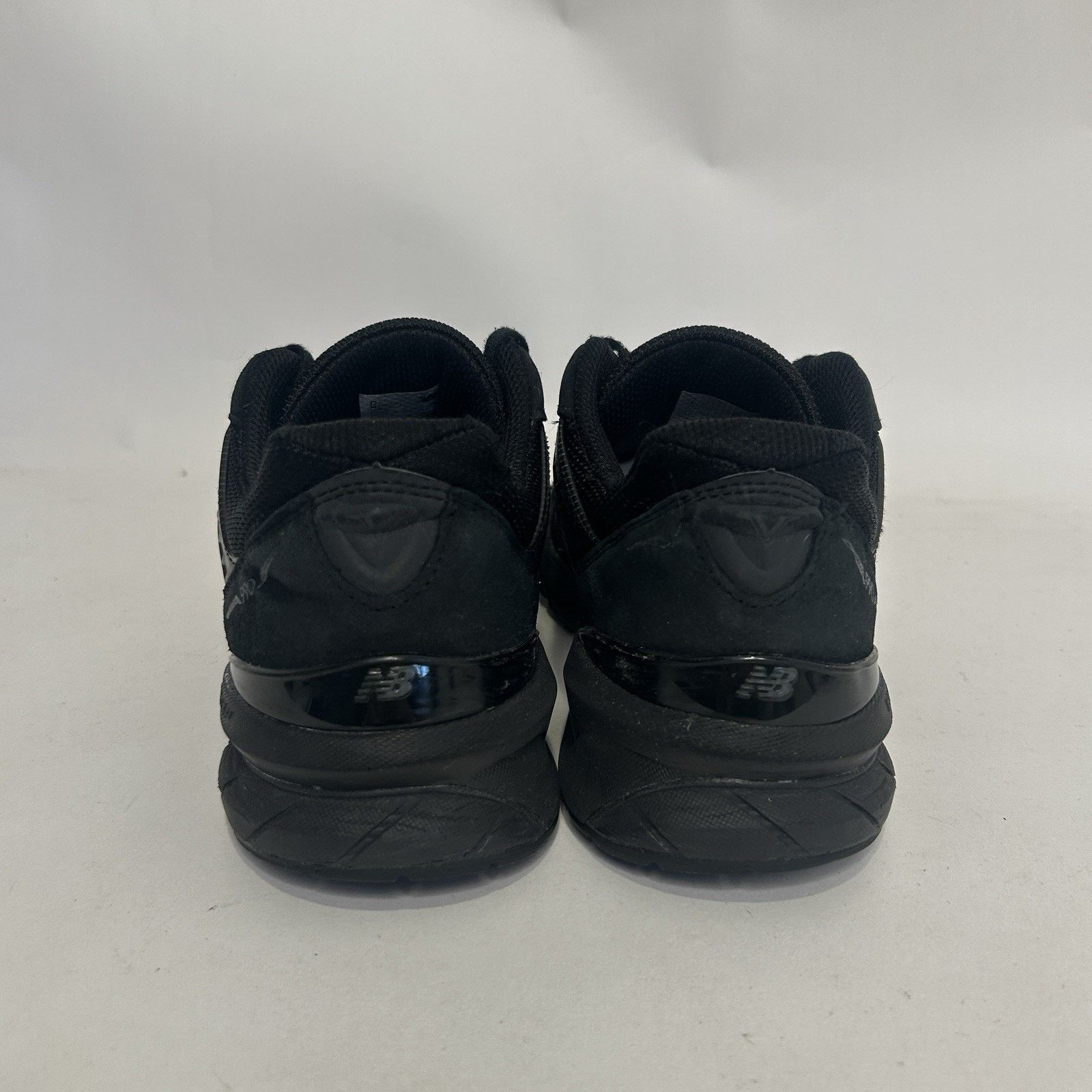 New Balance New Balance 990v5 “Triple Black” Running Sneaker M990BB5 Size US 10 / EU 43 - 5 Thumbnail