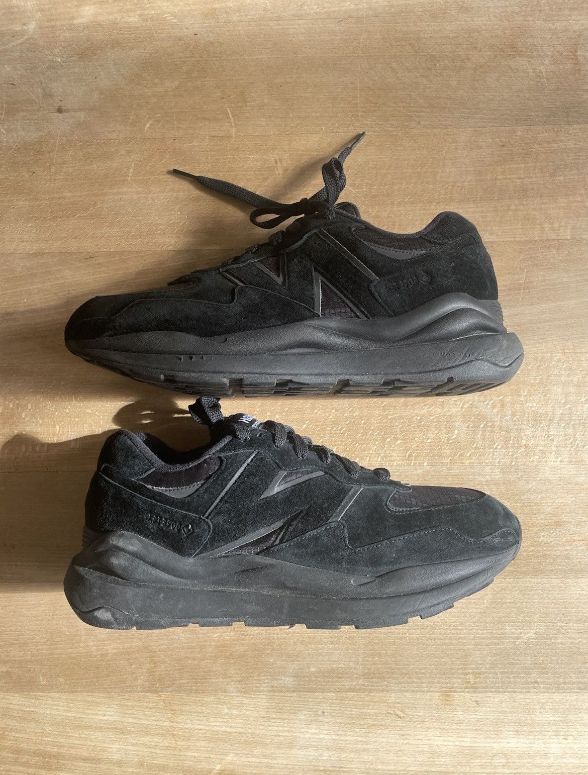 Comme des Garcons Homme × New Balance New Balance x Comme des Garcons Homme 57/40 GoreTex Size US 11 / EU 44 - 6 Thumbnail