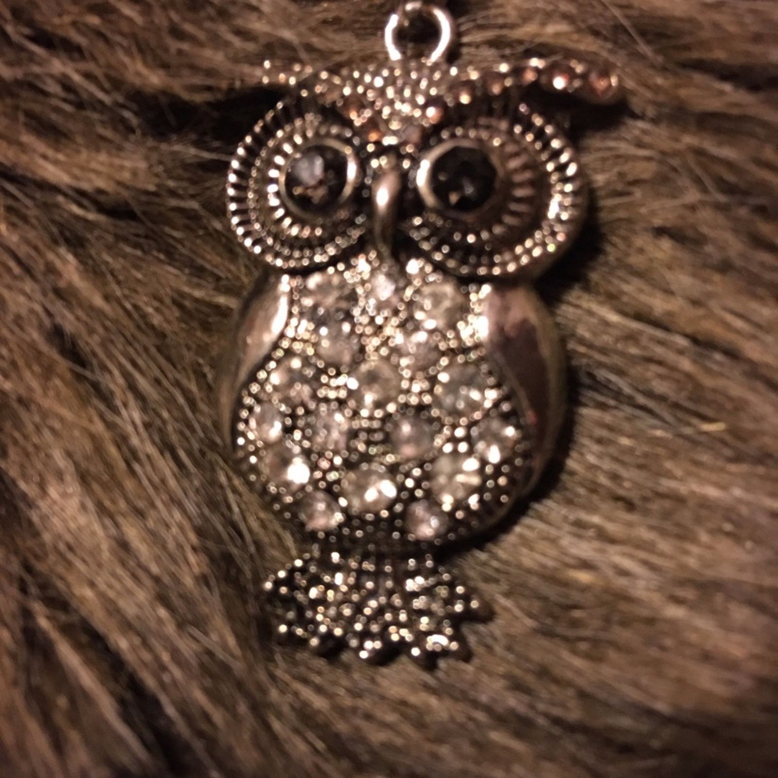 Vintage Vintage rhinestone owl pendant on silver chain Size ONE SIZE - 3 Thumbnail