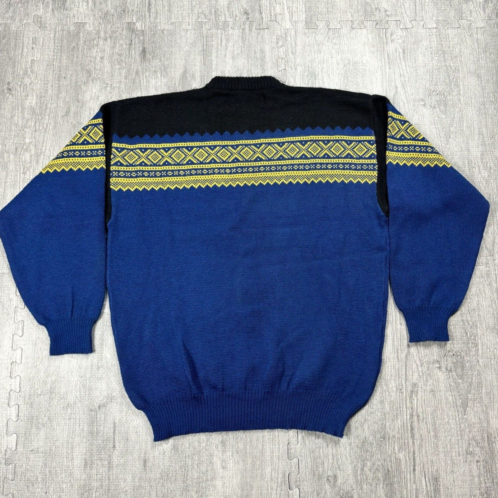 Obermeyer VINTAGE OBERMEYER SKI SWEATER WOOL BLEND PULLOVER FAIR ISLE BLUE BLACK YELLOW XL MENS Size US XL / EU 56 / 4 - 6 Thumbnail