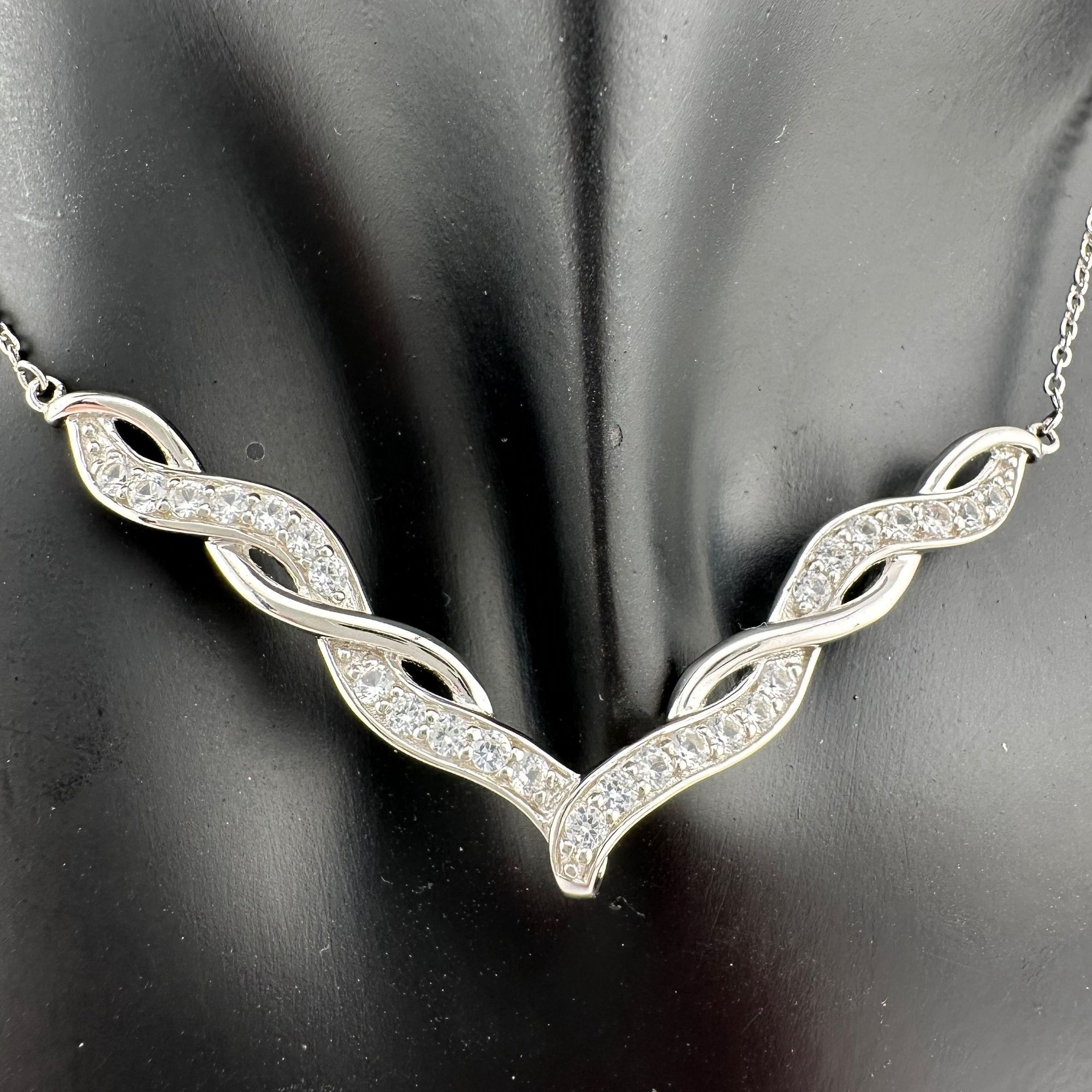 Other Elegant Twisted Silver White Sapphire Evening Necklace Size ONE SIZE - 3 Thumbnail