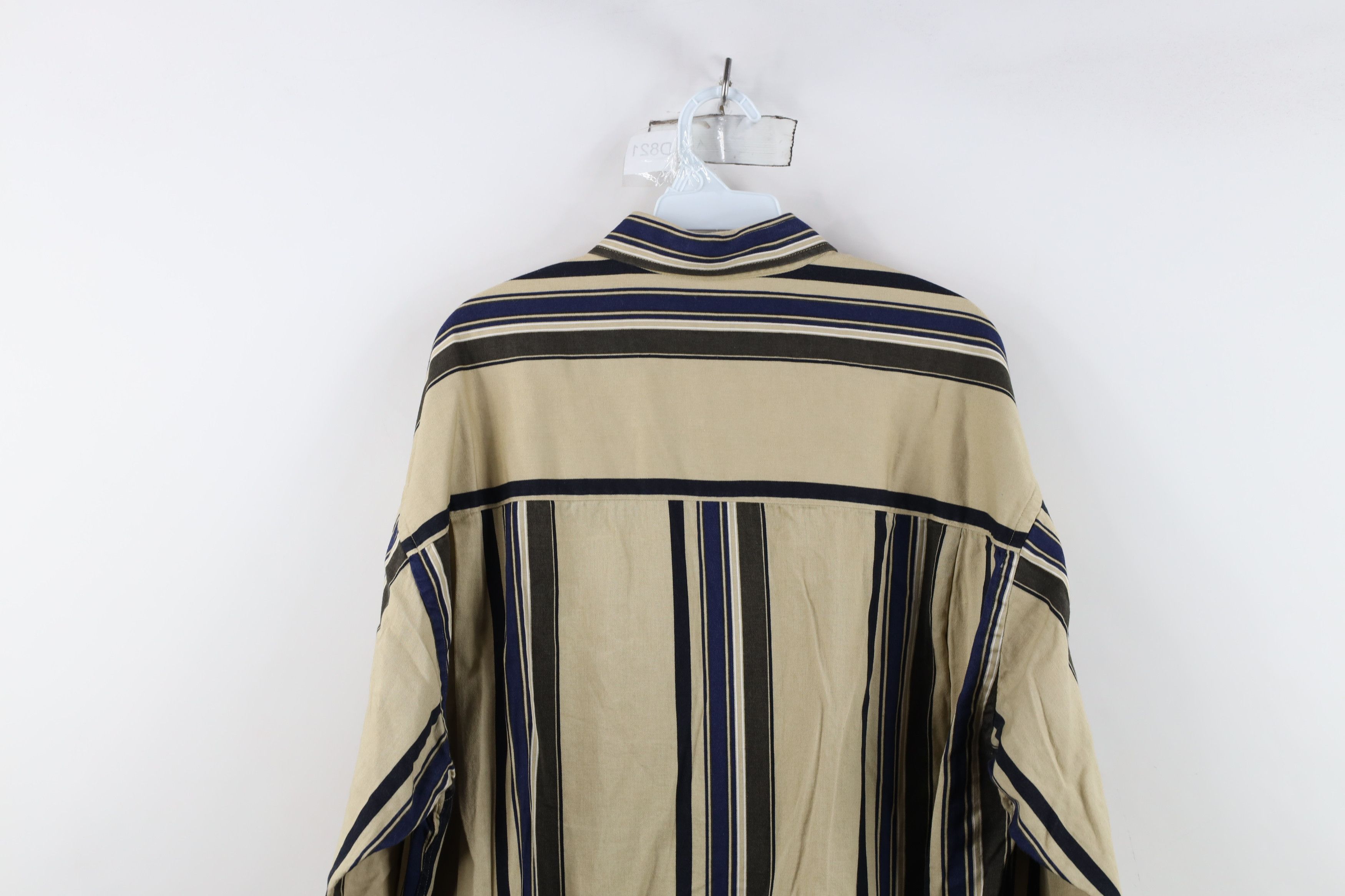 Vintage Vintage 90s Streetwear Block Collared Button Down Shirt Size US XL / EU 56 / 4 - 14 Thumbnail