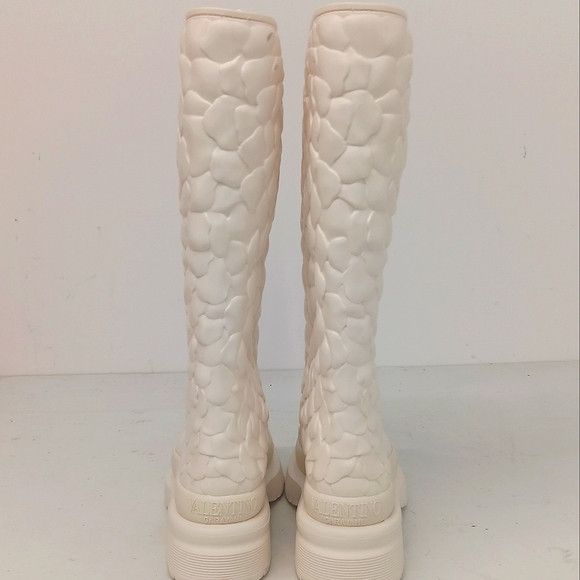 Valentino Valentino Garavani Ivory Rose Atelier Knee Hi Boots - EU36/6 Size US 6 / IT 36 - 7 Thumbnail