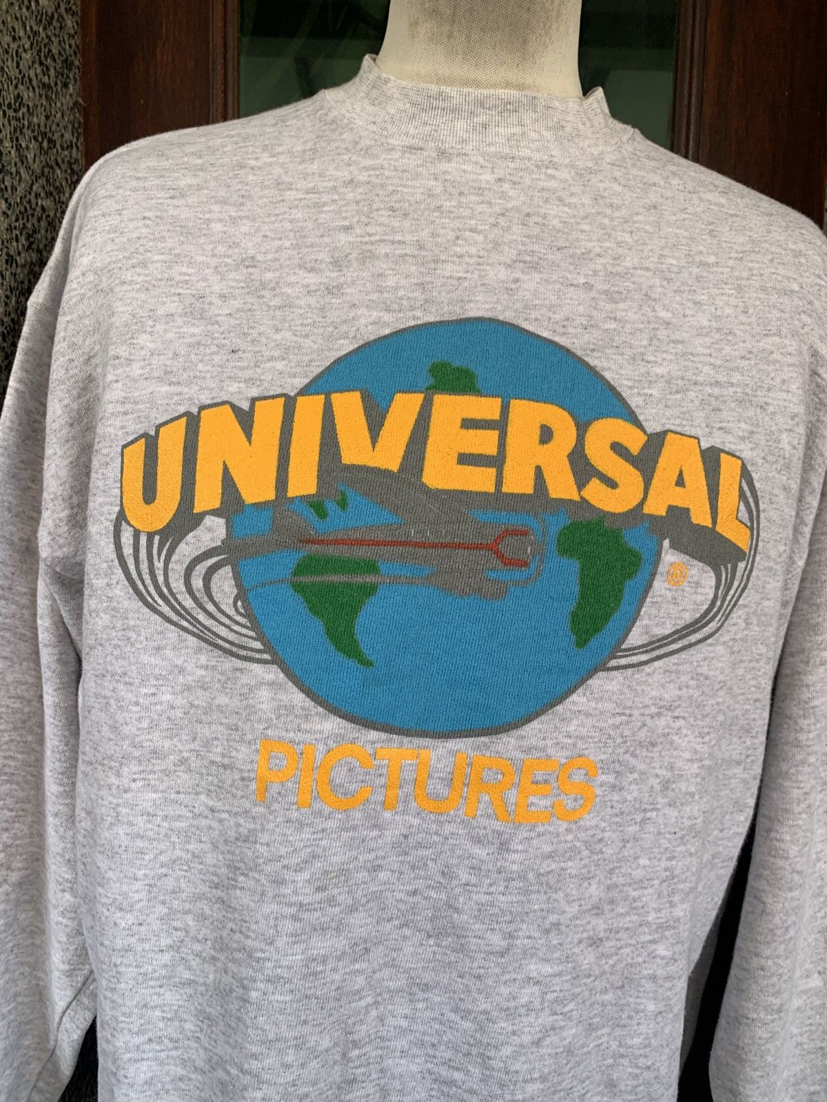 Universal Studios Vintage 90s Universal Studios Hollywood Sweatshirt Size US XL / EU 56 / 4 - 2 Thumbnail