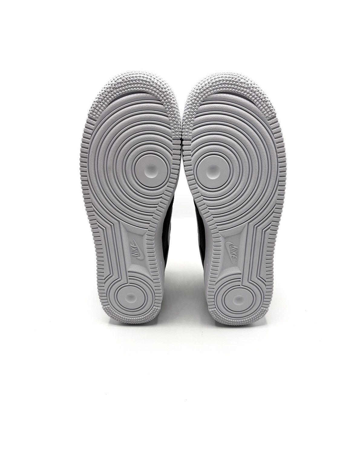 Nike DS Nike Air Force 1 ‘07 Size US 9.5 / EU 42-43 - 7 Thumbnail