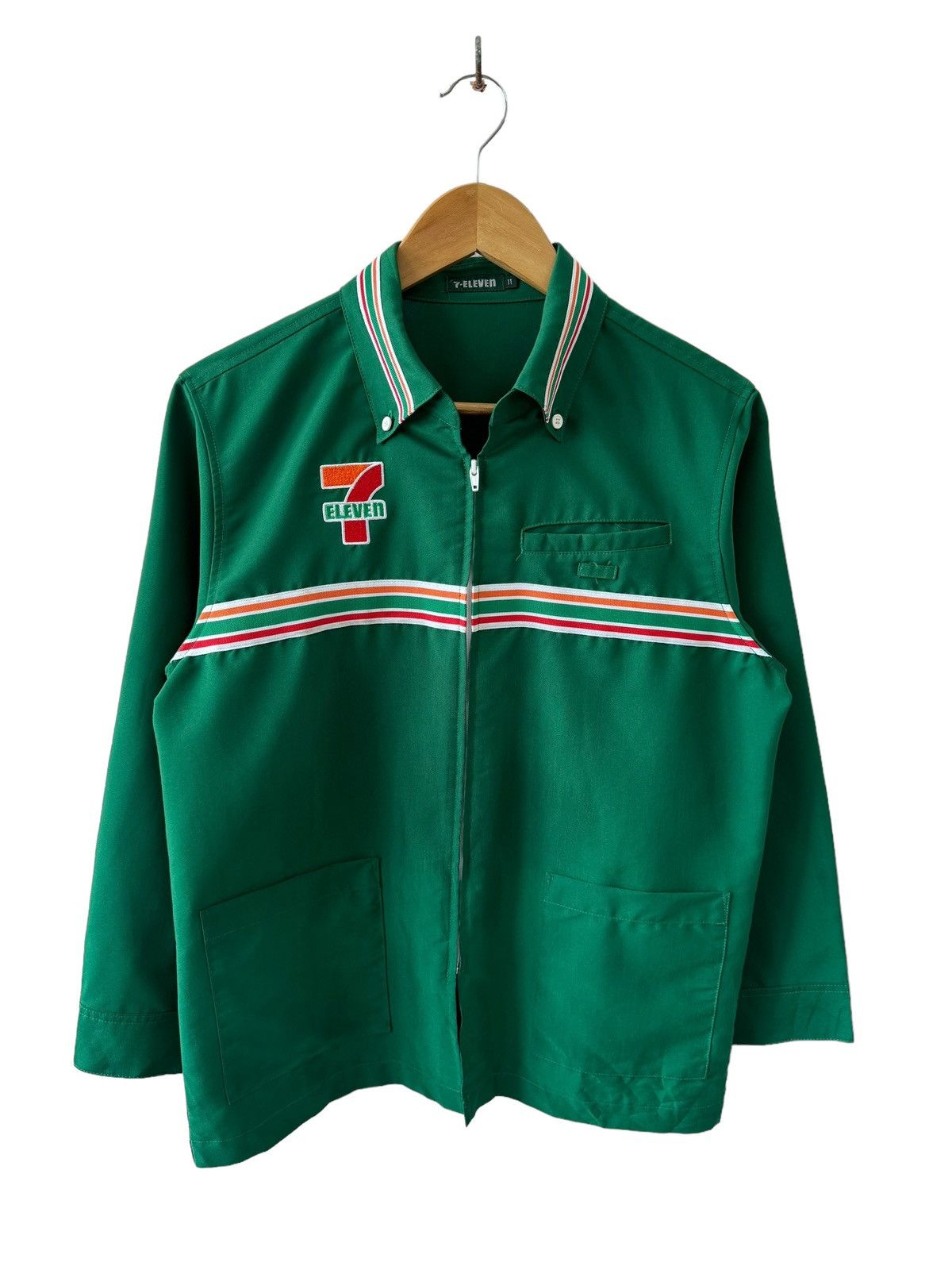 Black Windbreaker – Seven Tattoo Studio