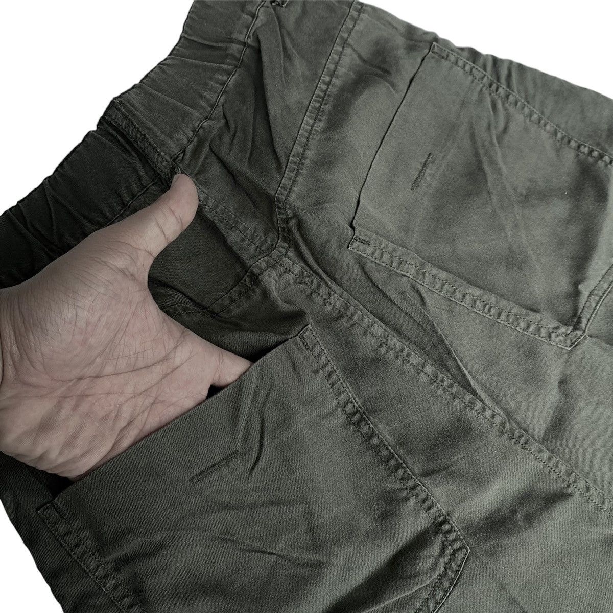 Japanese Brand Rare Japanese Brand zucca Wide Leg Pleated Pants Size US 26 / EU 42 - 6 Thumbnail