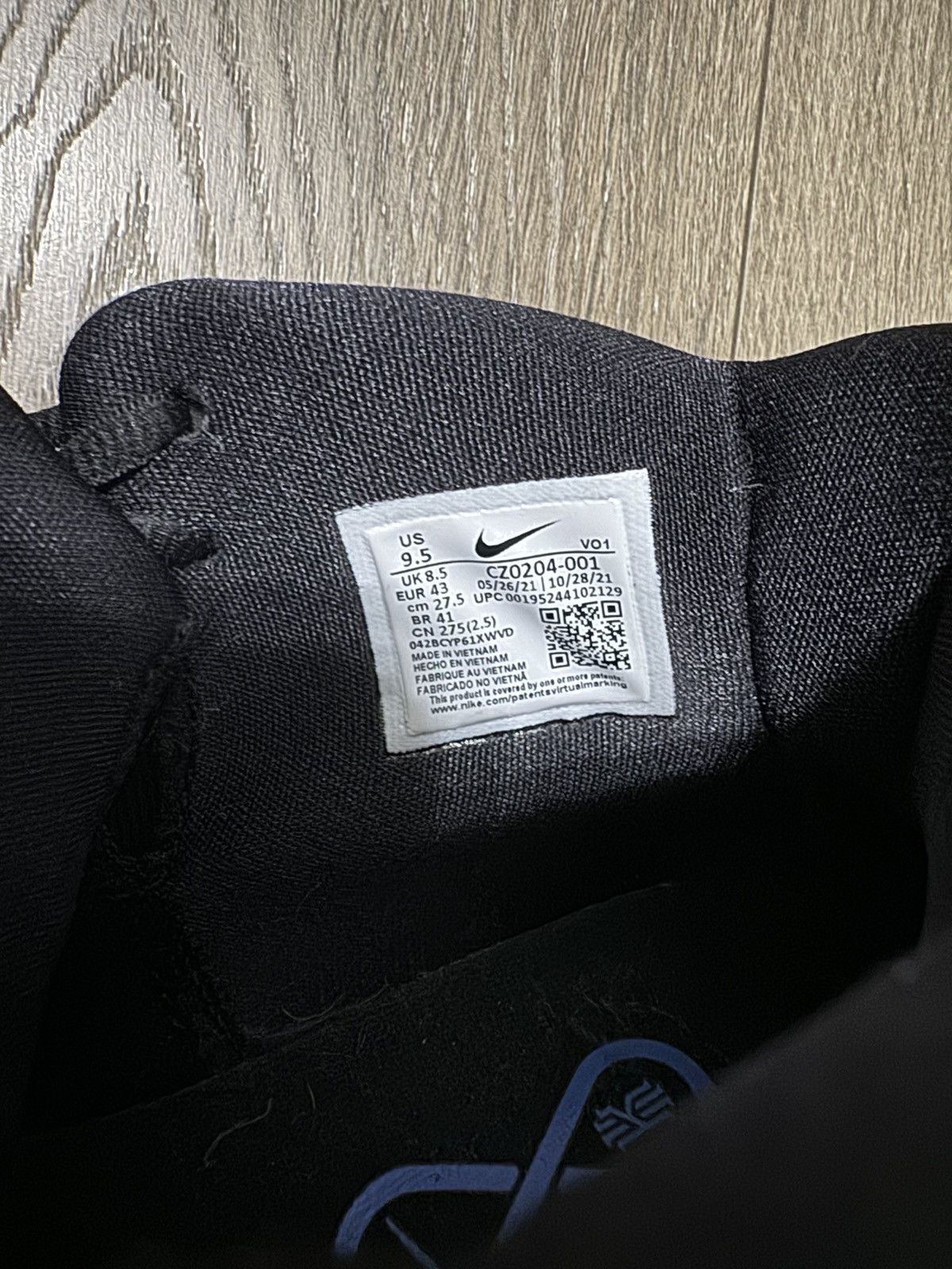 Nike × Vintage Nike Kyrie Infinity Fire and Ice Size US 9.5 / EU 42-43 - 6 Thumbnail