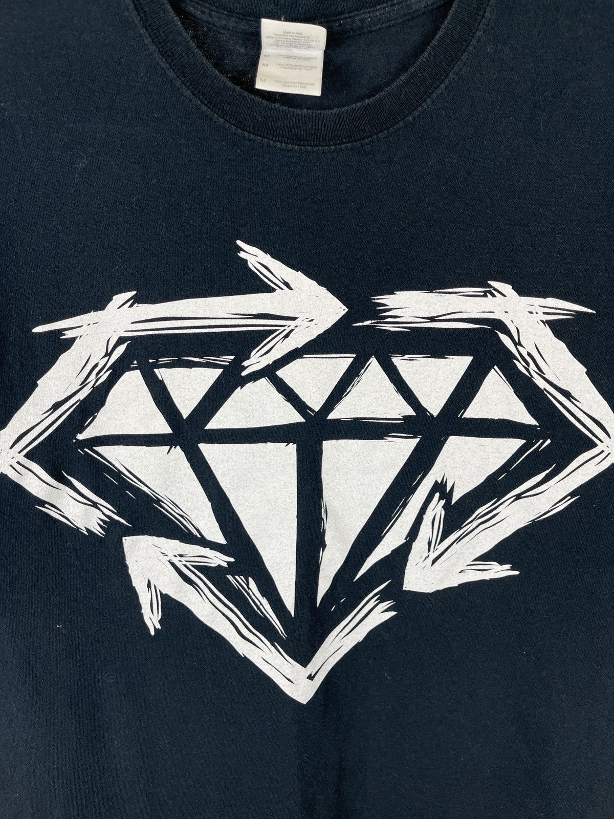 Band Tees Gildan vintage y2k stick to your guns Diamond band tee shirt Size US M / EU 48-50 / 2 - 3 Thumbnail