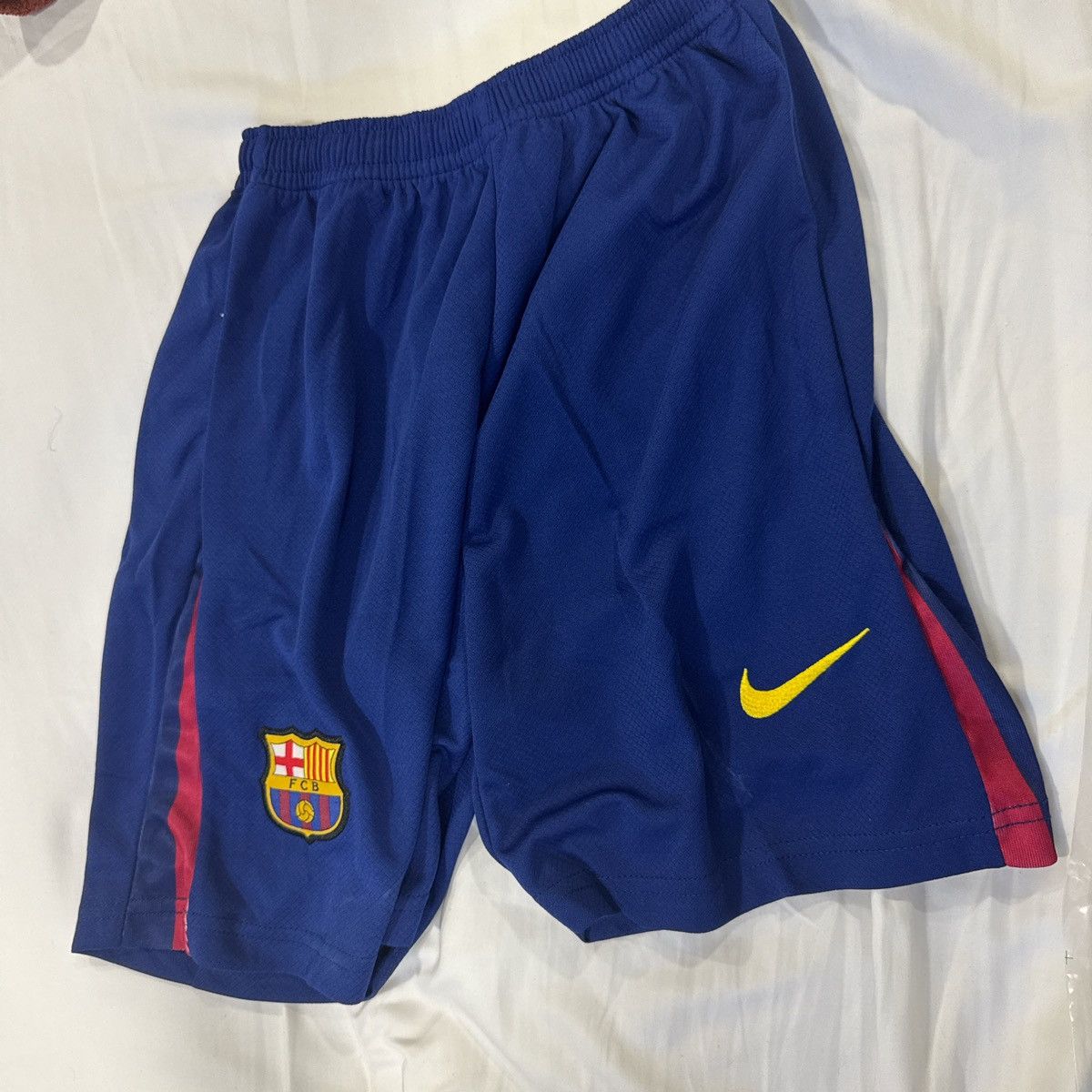 Nike Barcelona Home jersey 25/26 Size US XXS / EU 40 - 3 Thumbnail
