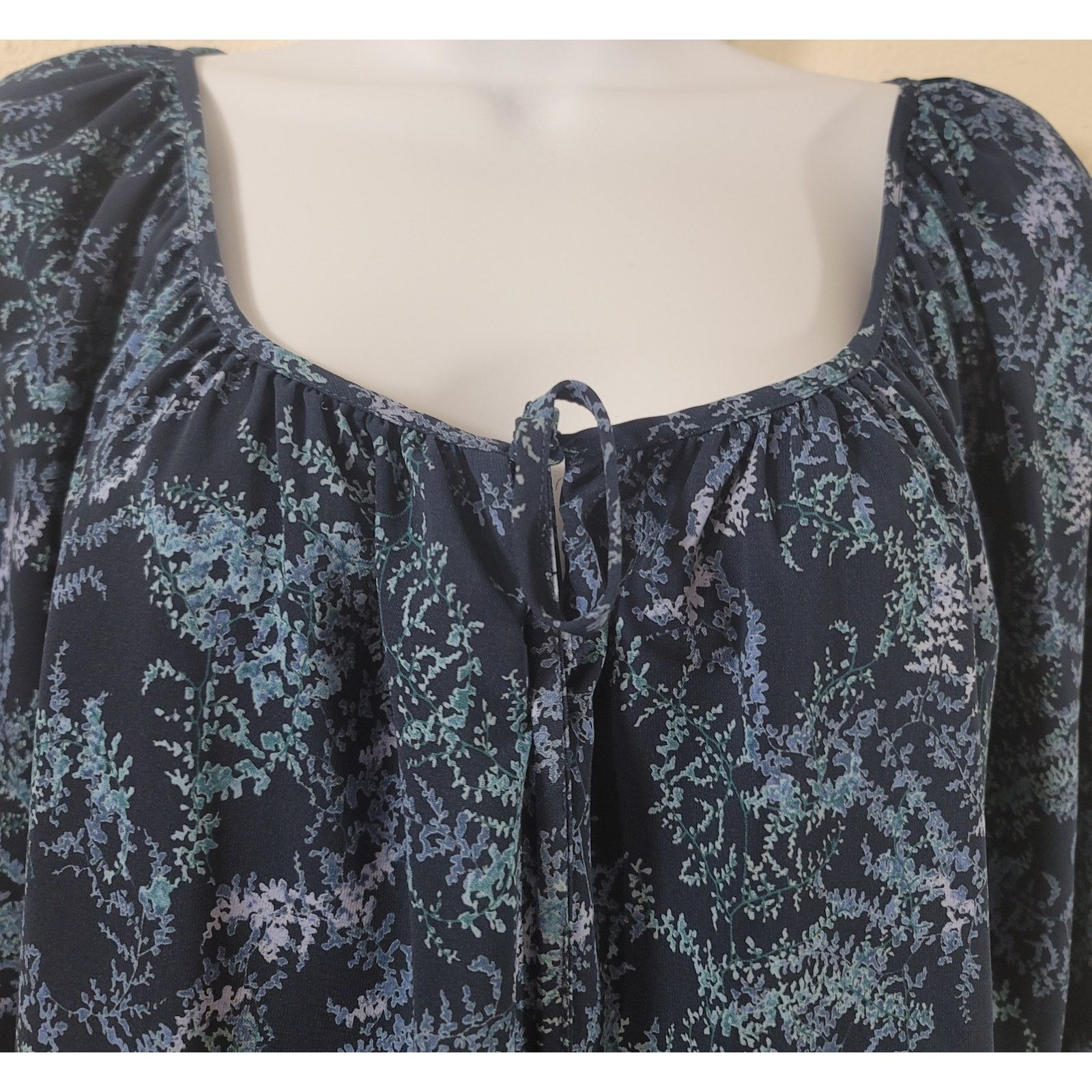 Other Norton McNaughton Blue Floral Print Top XL Lightweight Size XL / US 12-14 / IT 48-50 - 5 Thumbnail