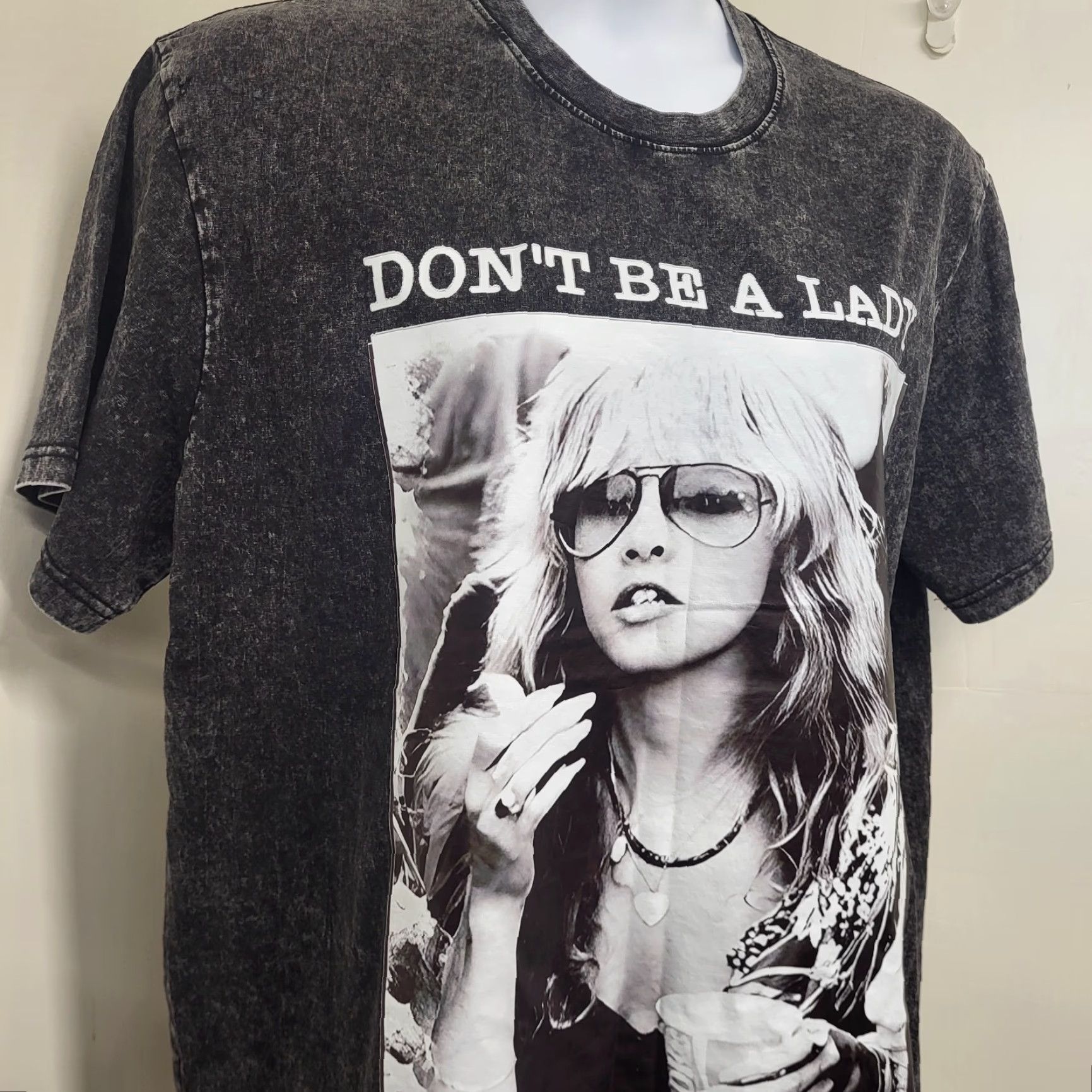 Vintage Stevie Nicks Unisex T Shirt XXL Black "Don’t Be A Lady Be A Legend" Tee Shirt Crew Neck Graphic Print 80s Band Mens Womens Size US XXL / EU 58 / 5 - 5 Thumbnail