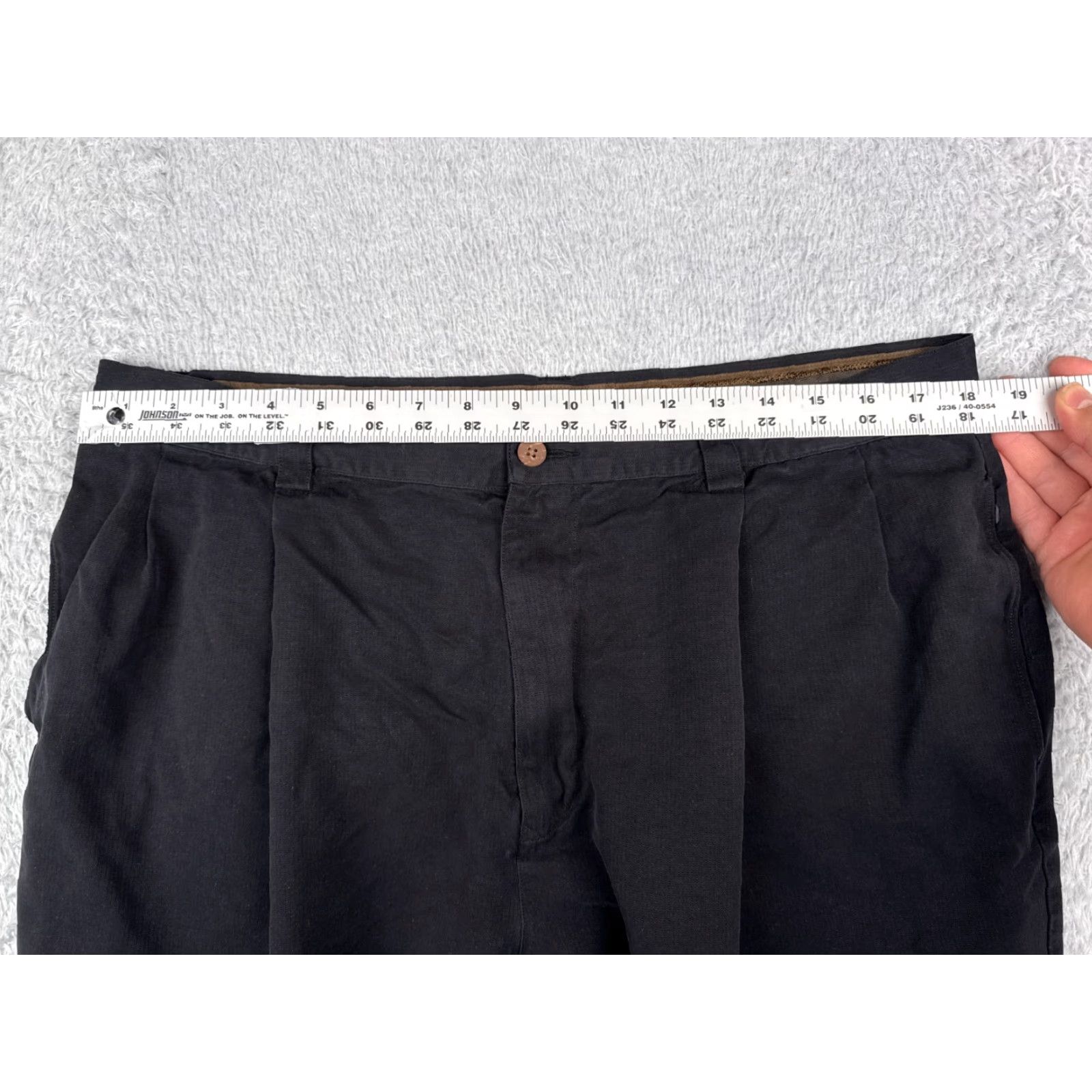 Tommy Bahama Tommy Bahama Shorts Men 38 Black Bermuda 100% Silk Pleated Beach Vacation 37x8 Size US 38 / EU 54 - 6 Thumbnail