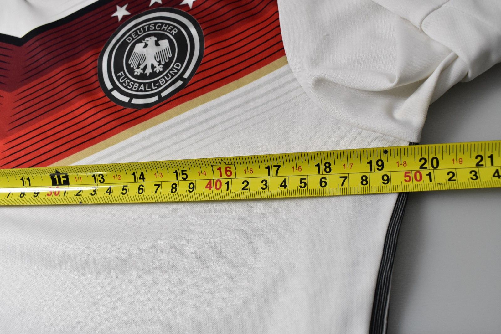 Adidas 2014-15 adidas Germany Home Shirt authentic (SIZE 8-M men) Size US M / EU 48-50 / 2 - 11 Thumbnail