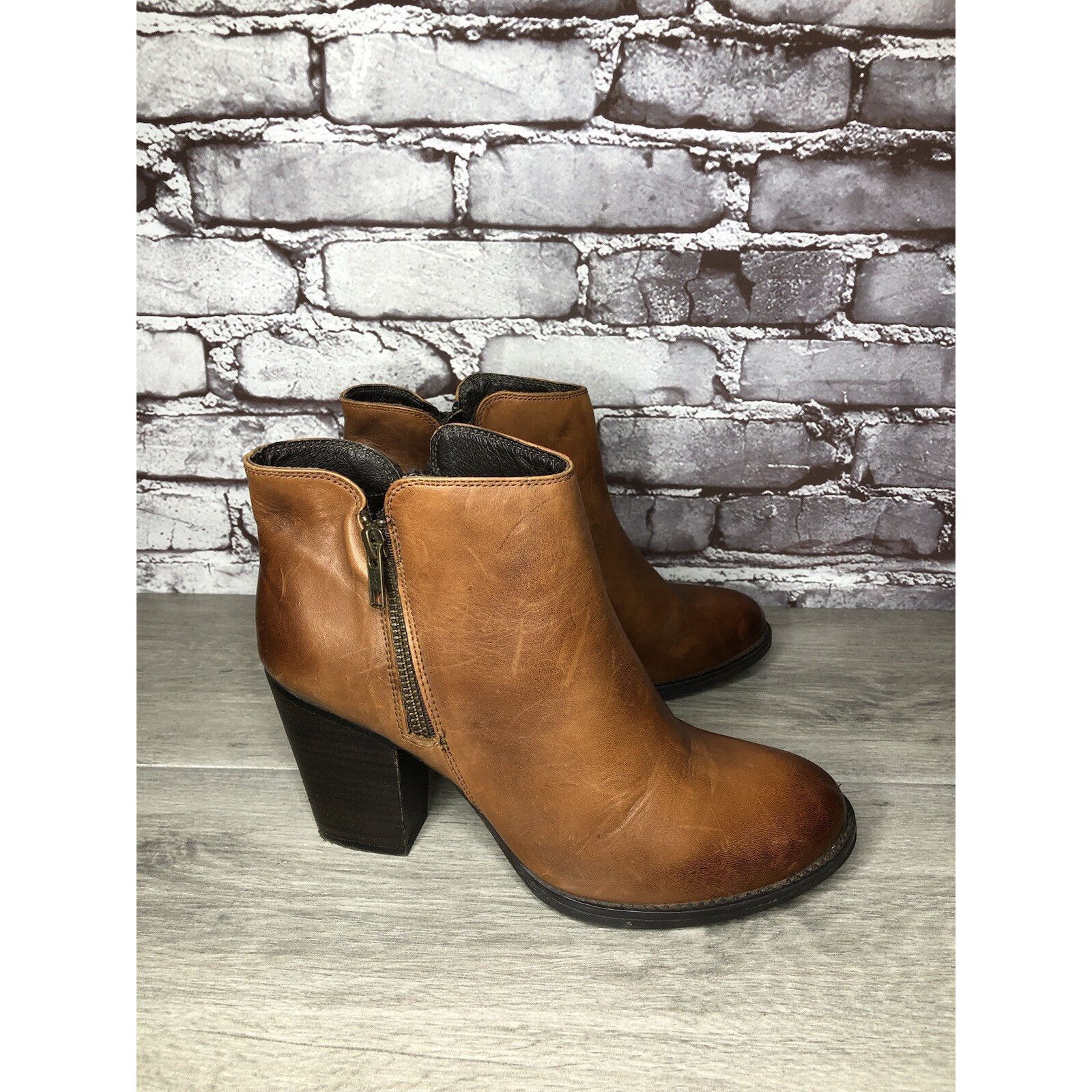 Anthropologie Krbonell Brown Ankle Double Sided Zipper Heeled Booties Boot Size US 9 / IT 39 - 1 Thumbnail