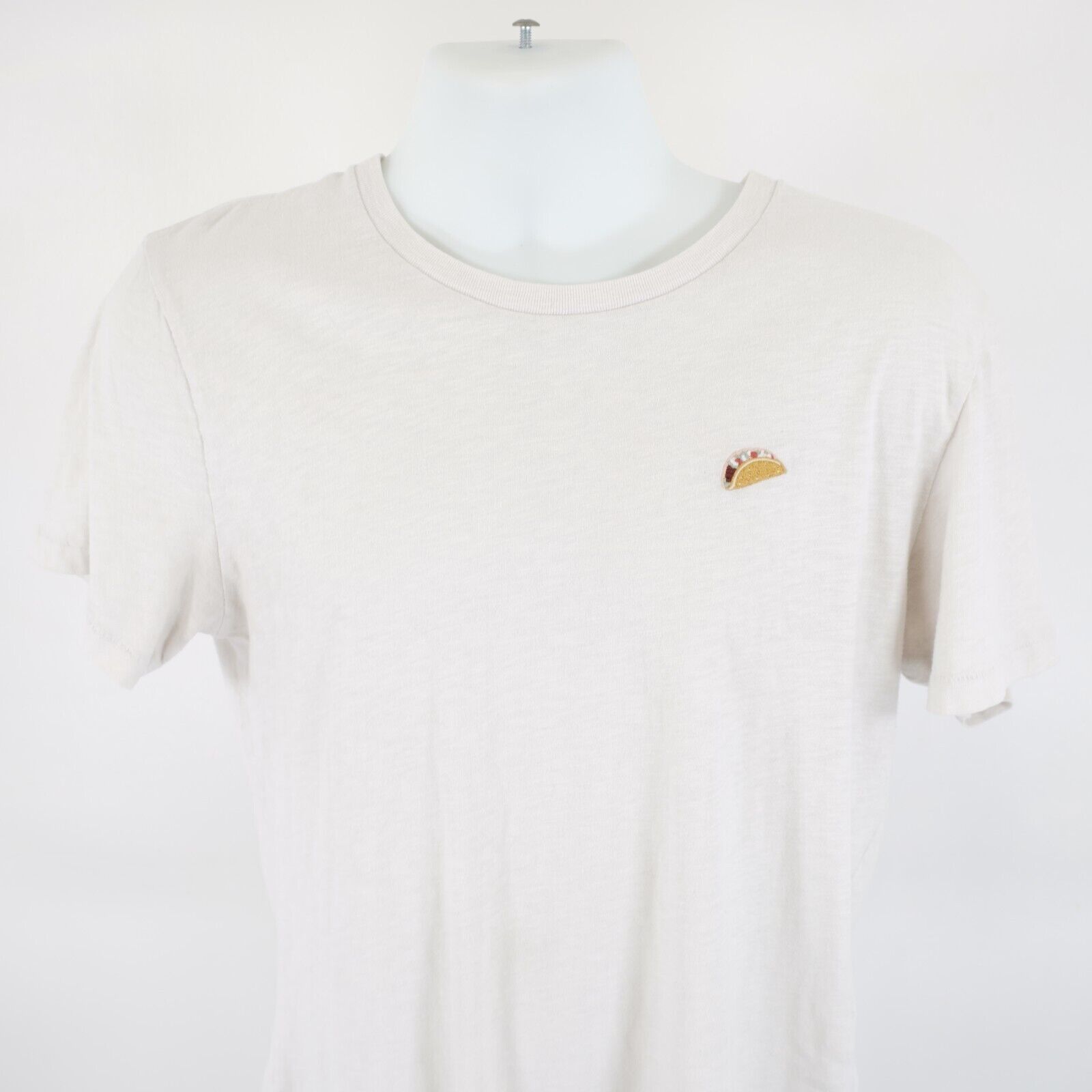 Abercrombie & Fitch DAMAGED Abercrombie & Fitch Medium Cream Taco Crew Neck T-Sh Size US M / EU 48-50 / 2 - 1 Thumbnail
