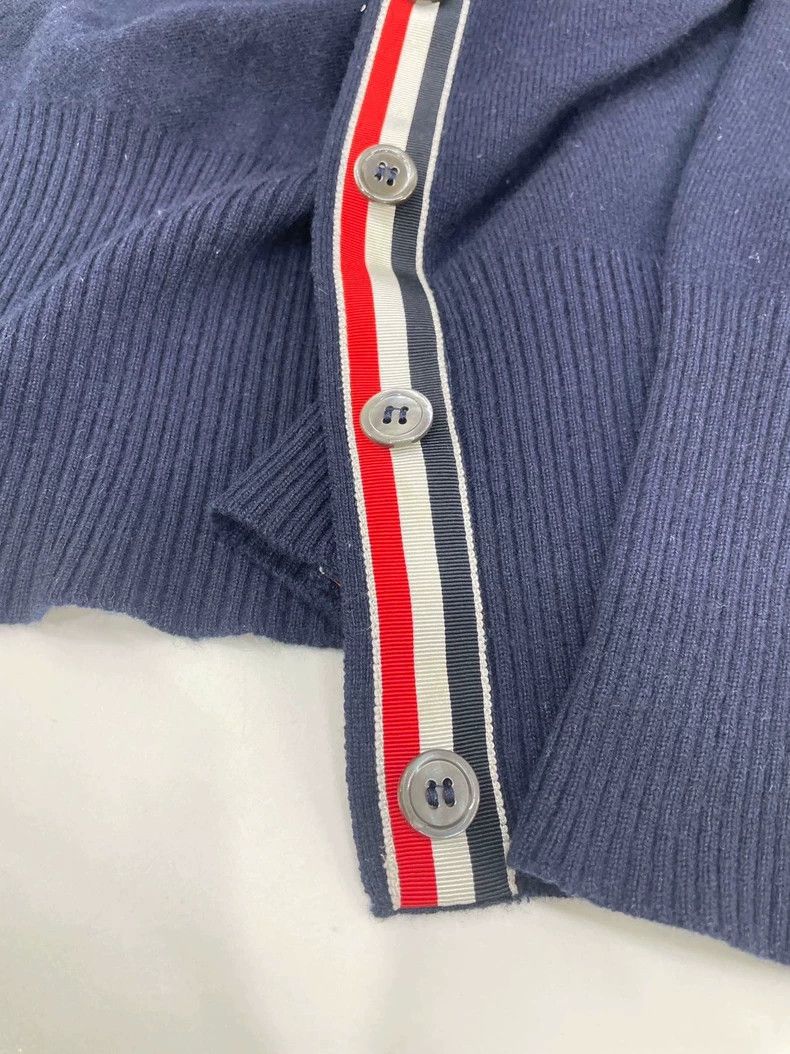 Thom Browne Thom browne Dark blue four-striped cashmere cardigan jacket Size XS / US 0-2 / IT 36-38 - 9 Thumbnail