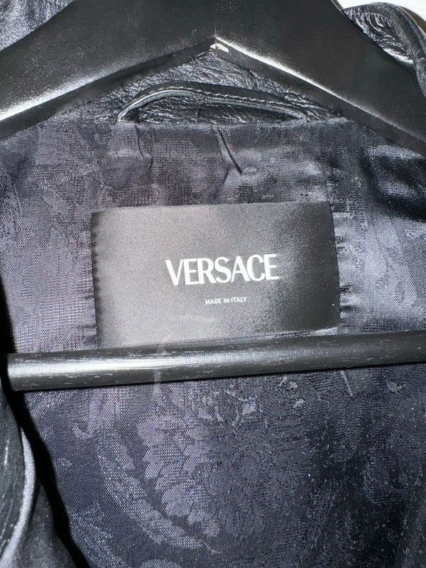 Versace Versace Leather Vest Size US L / EU 52-54 / 3 - 4 Thumbnail
