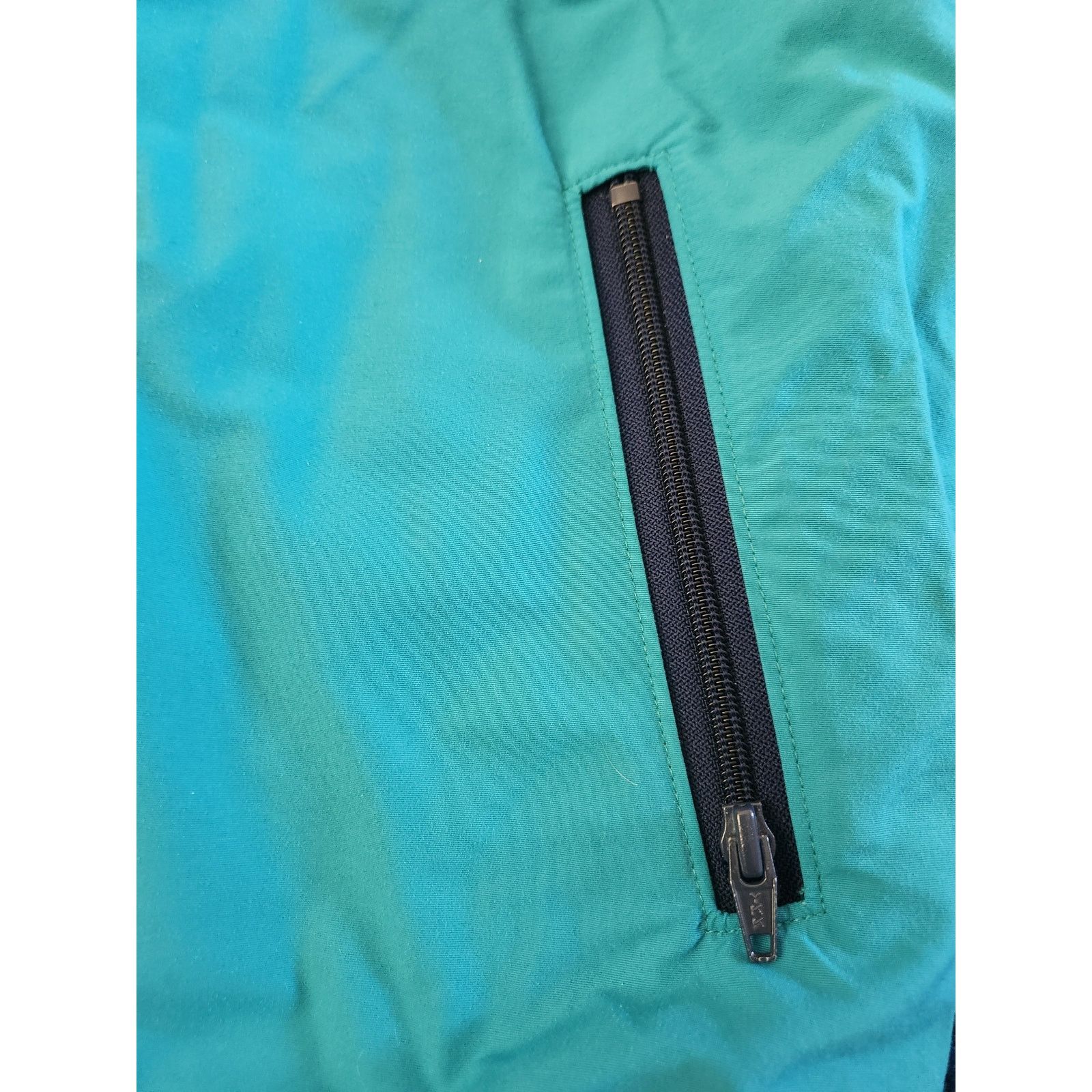 L.L. Bean Vintage L.L Bean Women's Insulated Teal Vest- Lg Size L / US 10 / IT 46 - 3 Thumbnail
