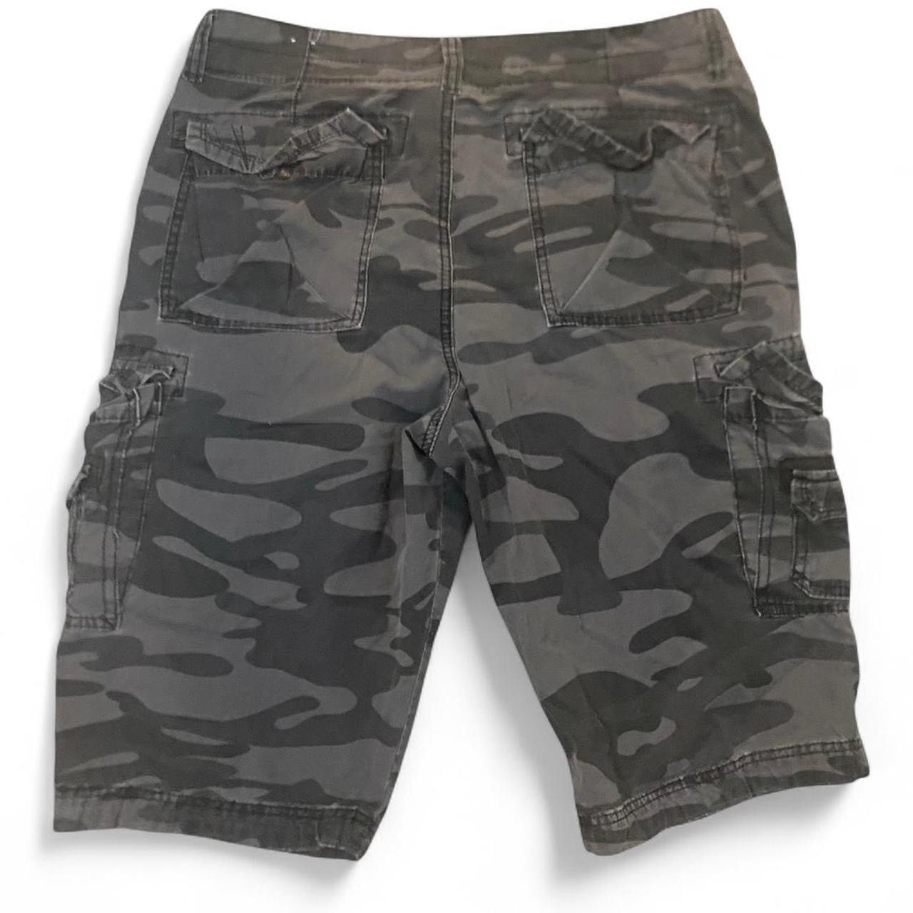 UNIONBAY Grey Camo Shorts Size US 34 / EU 50 - 2 Thumbnail