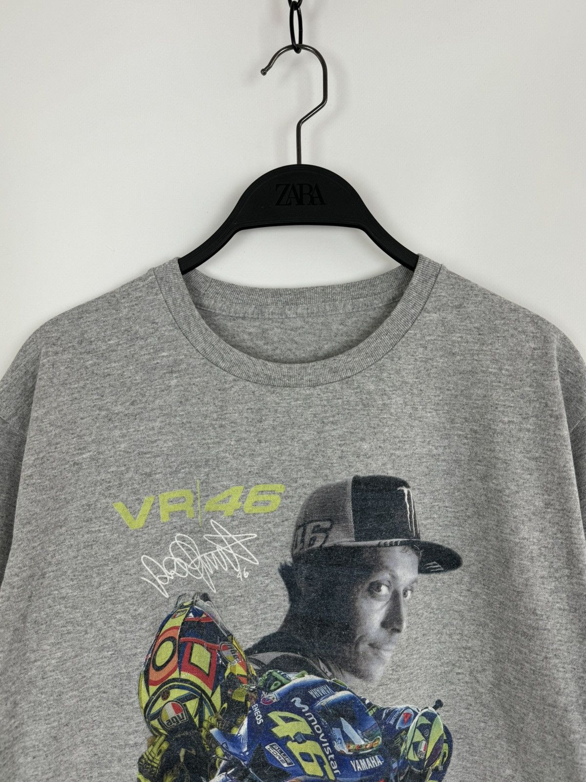 Other 46 Valentino Rossi 1996-2021 RIP T-Shirt Size US M / EU 48-50 / 2 - 2 Thumbnail