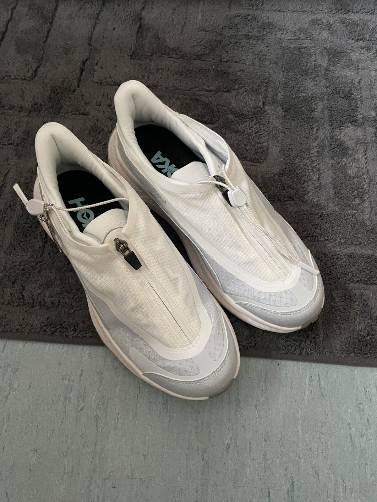 Hoka Hoka One One Project Size US 10.5 / EU 43-44 - 1 Thumbnail