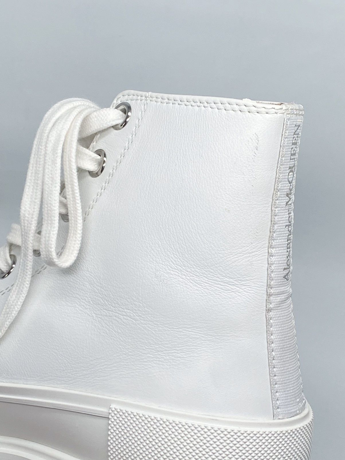 Alexander McQueen Alexander McQueen Tread Slick Leather Boot size 41/us size 8 Size US 8 / EU 41 - 11 Thumbnail