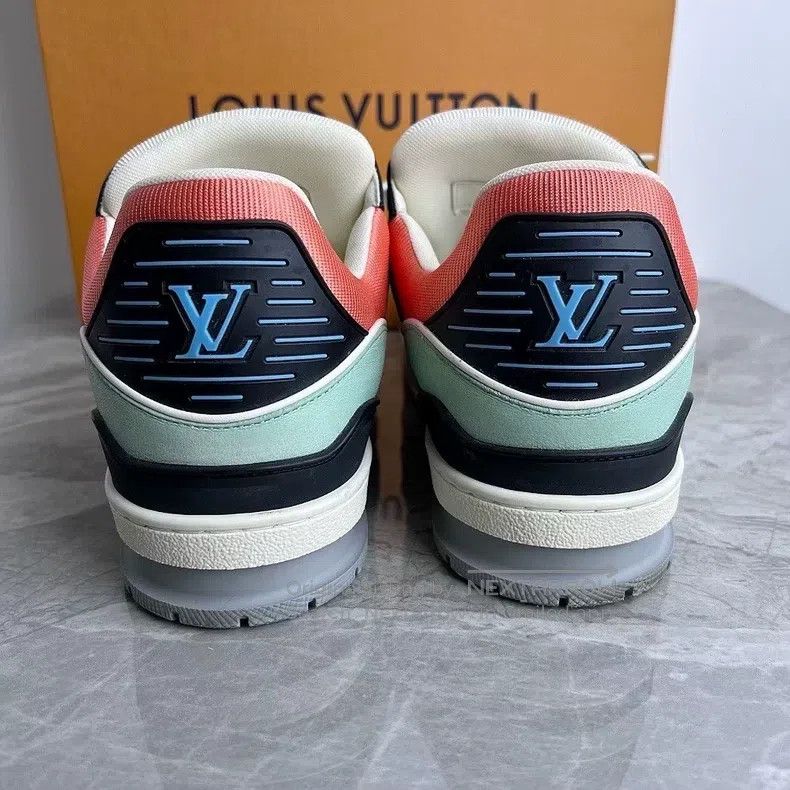 Louis Vuitton Louis Vuitton Pink, green and black color-block Trainer sn Size US 8 / EU 41 - 4 Thumbnail