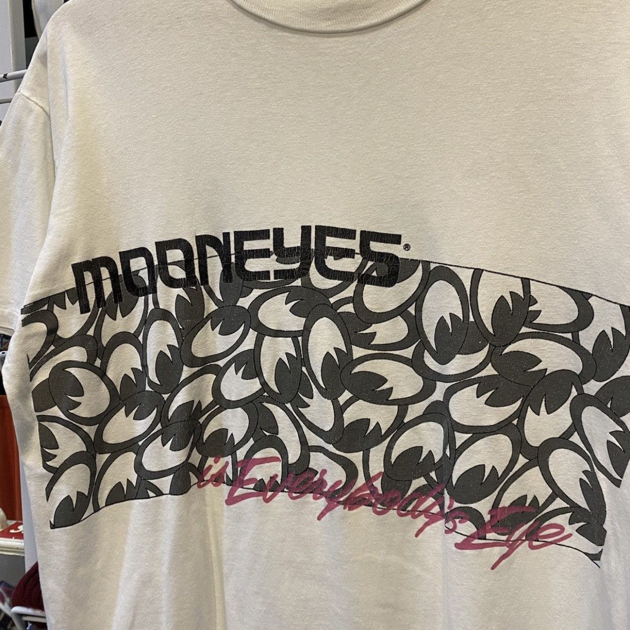 Japanese Brand Vintage 90s Mooneyes 'In Everyday Life' Graphic T-Shirt Size US L / EU 52-54 / 3 - 5 Thumbnail