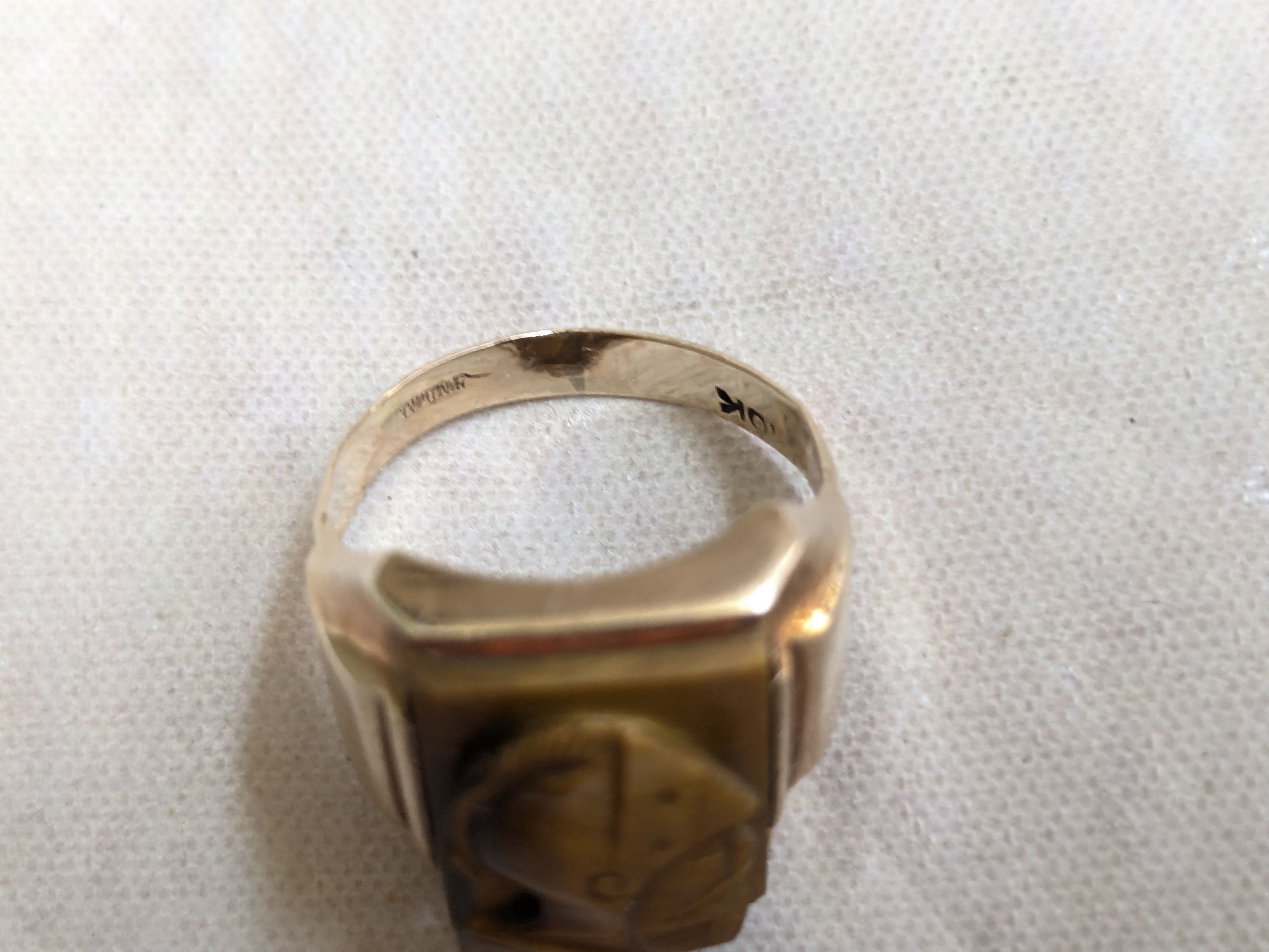 Jewelry × Vintage Vintage 10k Gold Ring Tiger's Eye 8 Cameo Rectangle Size ONE SIZE - 9 Thumbnail