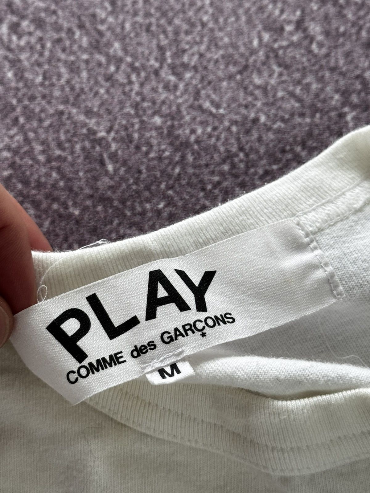 Comme des Garcons PLAY Play Comme des Garcons T Shirt Heart T Shirt Size US M / EU 48-50 / 2 - 6 Thumbnail