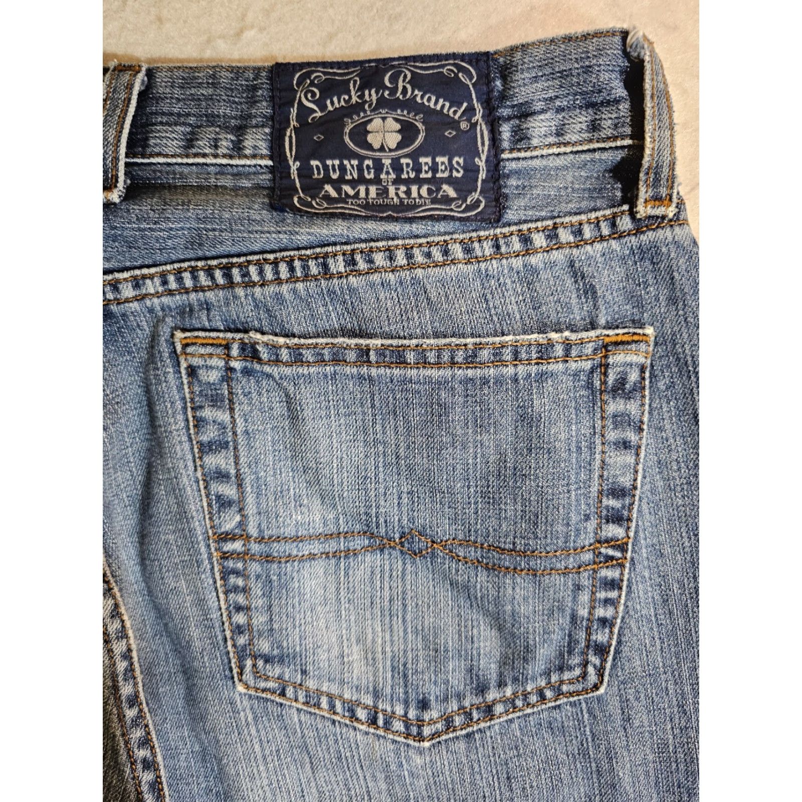 Lucky Brand VINTAGE Lucky Brand Dungarees Distressed Denim Medium Wash Mens Sz 34x29 Size US 34 / EU 50 - 5 Thumbnail