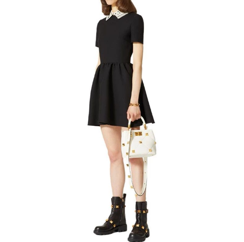 Valentino Valentino Short-sleeved dress with embroidered neckline Size XS / US 0-2 / IT 36-38 - 8 Thumbnail