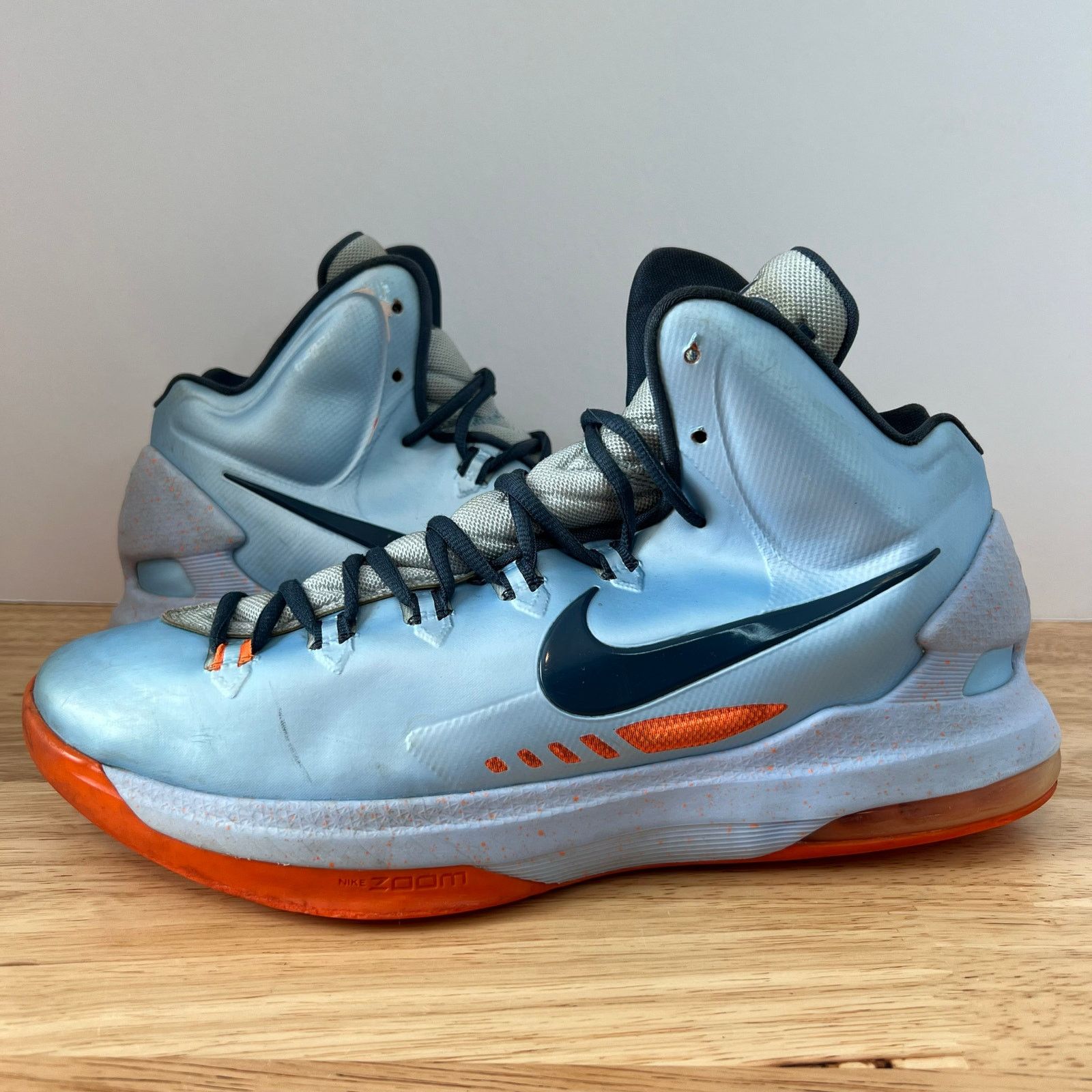 Nike Nike KD 5 ‘Ice blue’ Hightop Men’s Size 11.5 - 554988-400 Size US 11.5 / EU 44-45 - 8 Thumbnail