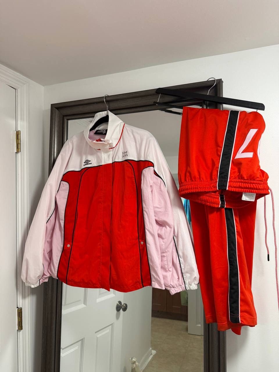 Umbro Stine Goya x Umbro Tracksuit 07 red/white pants jacket xs Size XS / US 0-2 / IT 36-38 - 1 Thumbnail