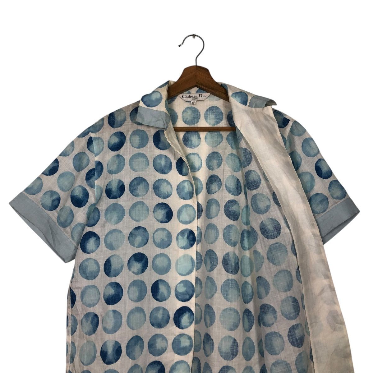 Christian Dior Monsieur 🔥OCEAN BABY BLUE CHRISTIAN DIOR SPORTS BUTTON UPS FULL PRINT Size S / US 4 / IT 40 - 12 Thumbnail