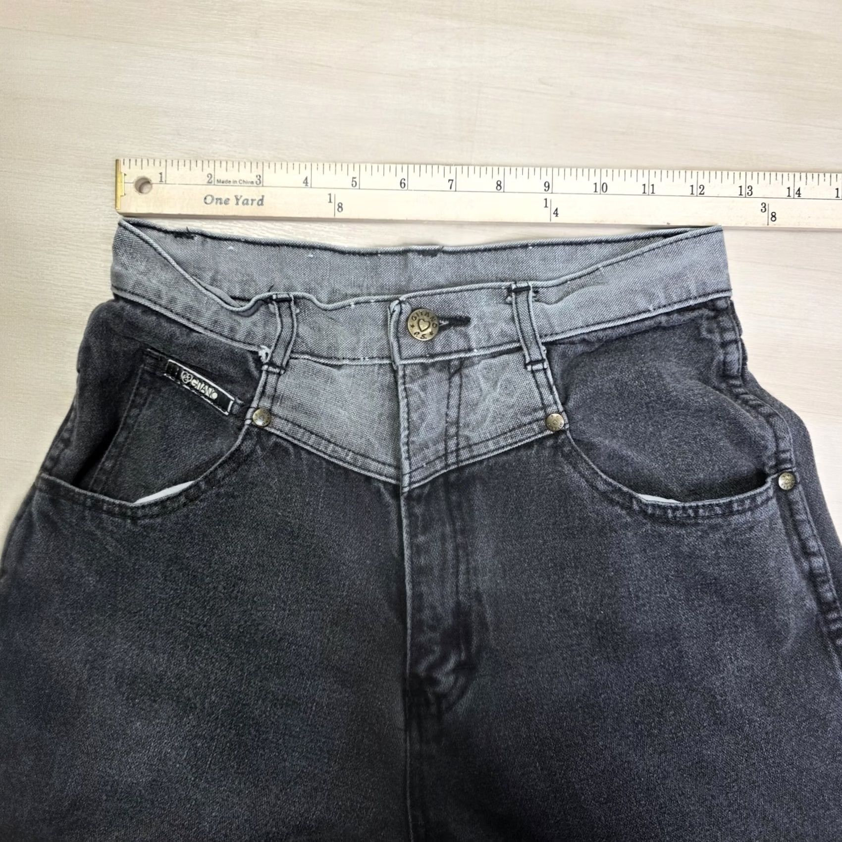 Vintage VINTAGE Gitano Womens Black Gray High Rise Tapered Leg Mom Jeans 25 x 27 Mens Womens Boys Girls Size 42" / US 20 - 5 Thumbnail