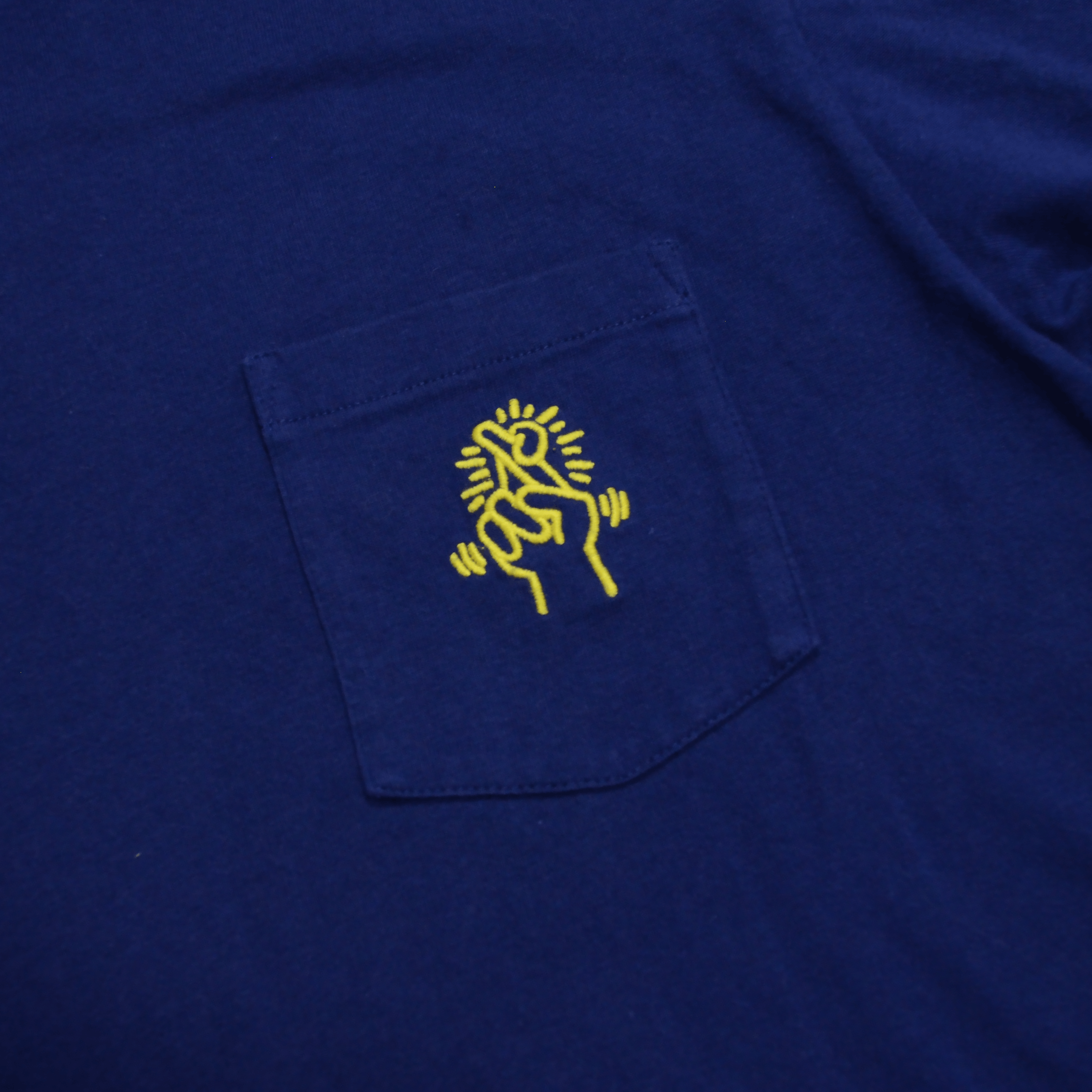 Keith Haring × Uniqlo UT Uniqlo X Keith Haring T-Shirt Mens Medium Navy Graphic M Size US M / EU 48-50 / 2 - 5 Thumbnail