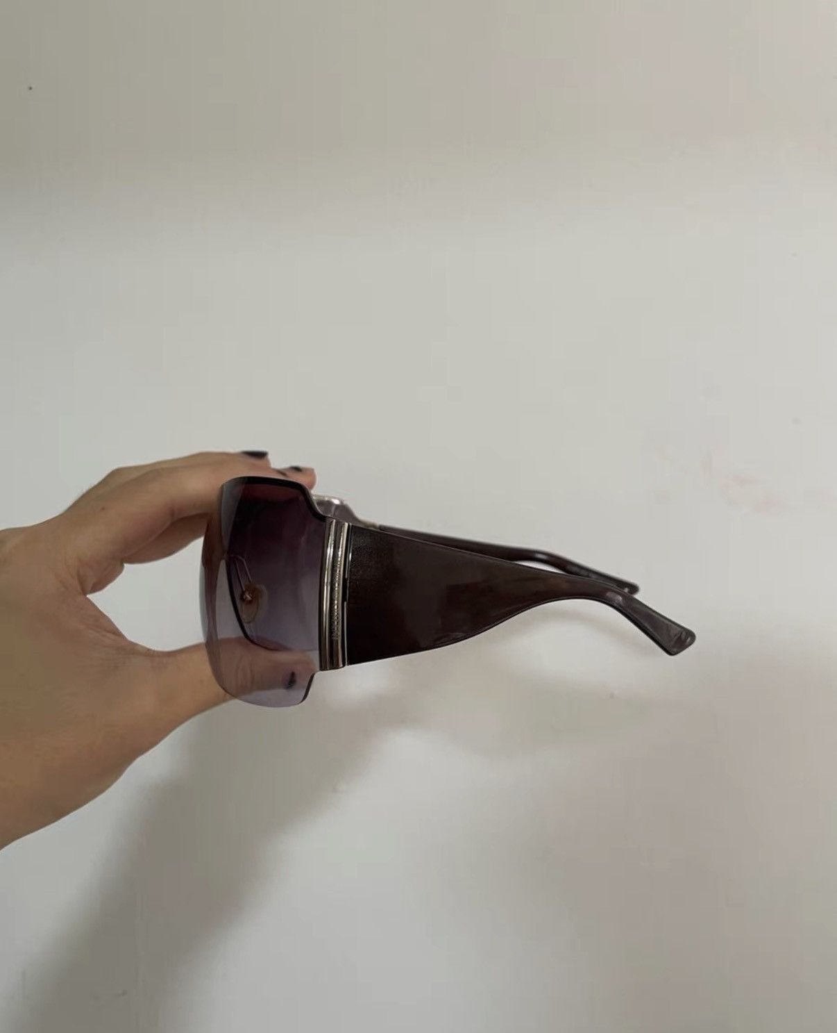 Emporio Armani Emporio Armani Vintage Oversized Sunglasses Size ONE SIZE - 2 Thumbnail