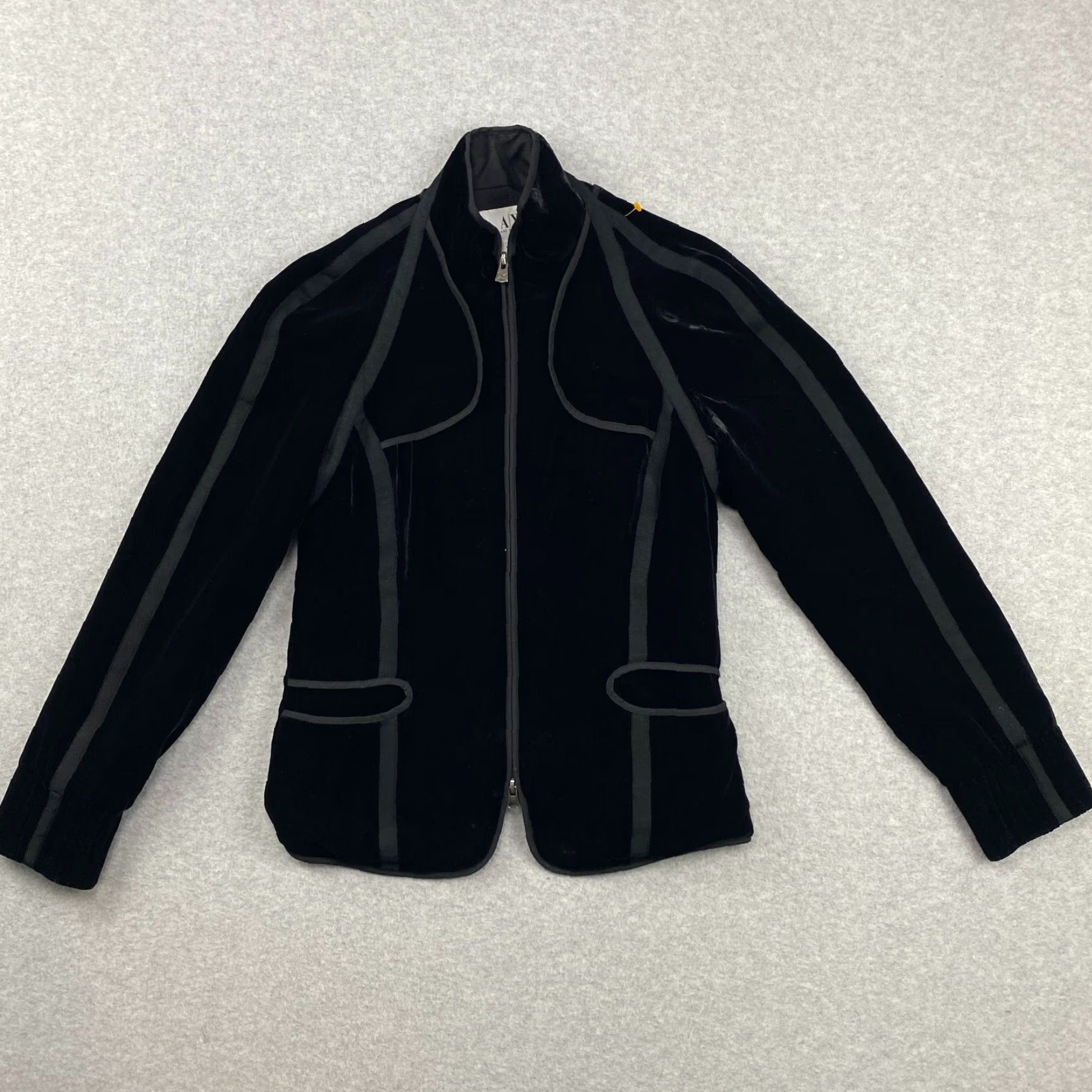 Armani Exchange Armani Exchange Velvet Jacket Womens M Black Full Zip Lined Silk Blend Modern Casual All Seasons Mid-Length Pockets Size M / US 6-8 / IT 42-44 - 2 Thumbnail