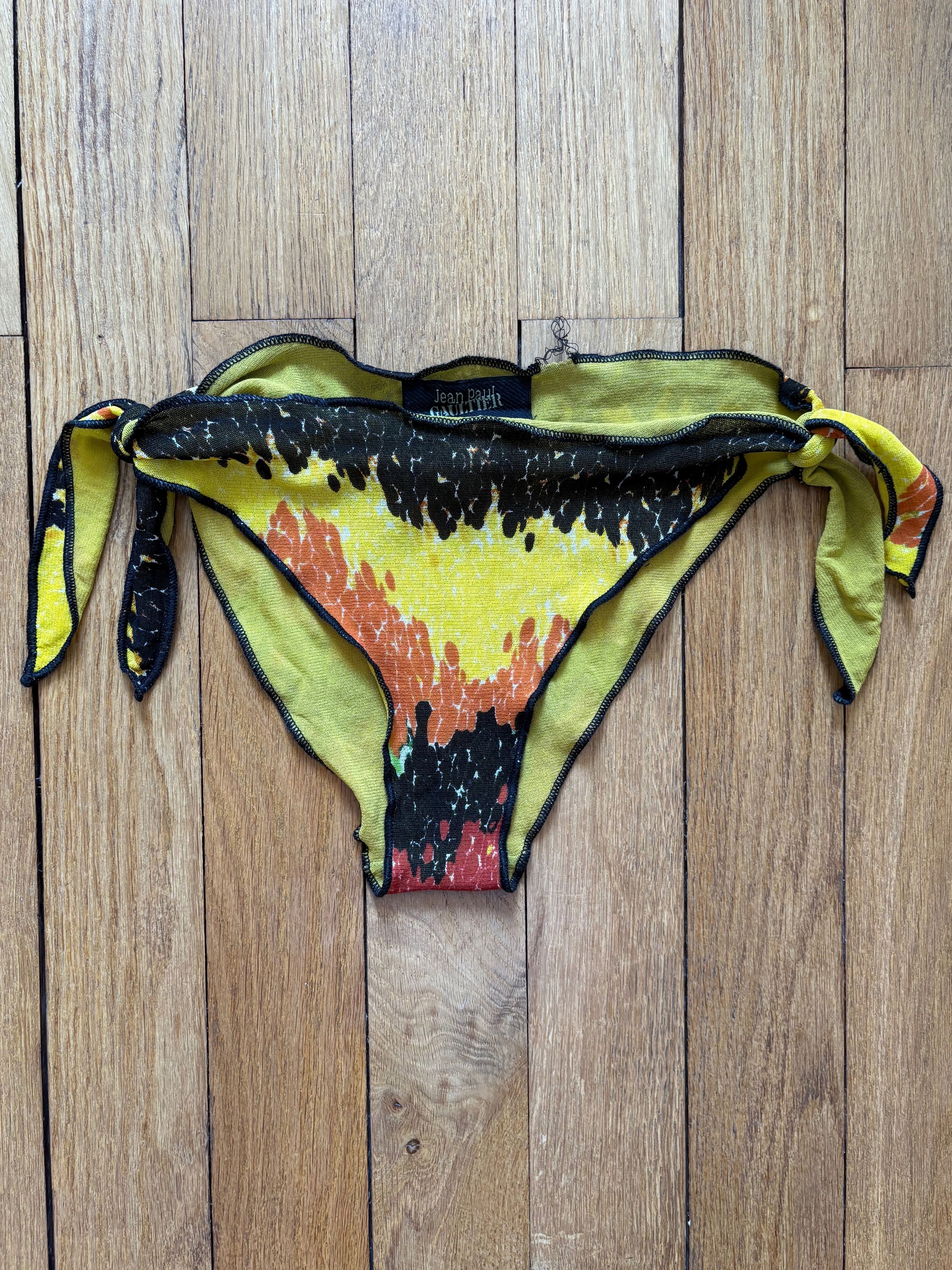Jean Paul Gaultier Jean Paul Gaultier SS97 mesh bikini bottom Size 28" / US 6 / IT 42 - 1 Thumbnail