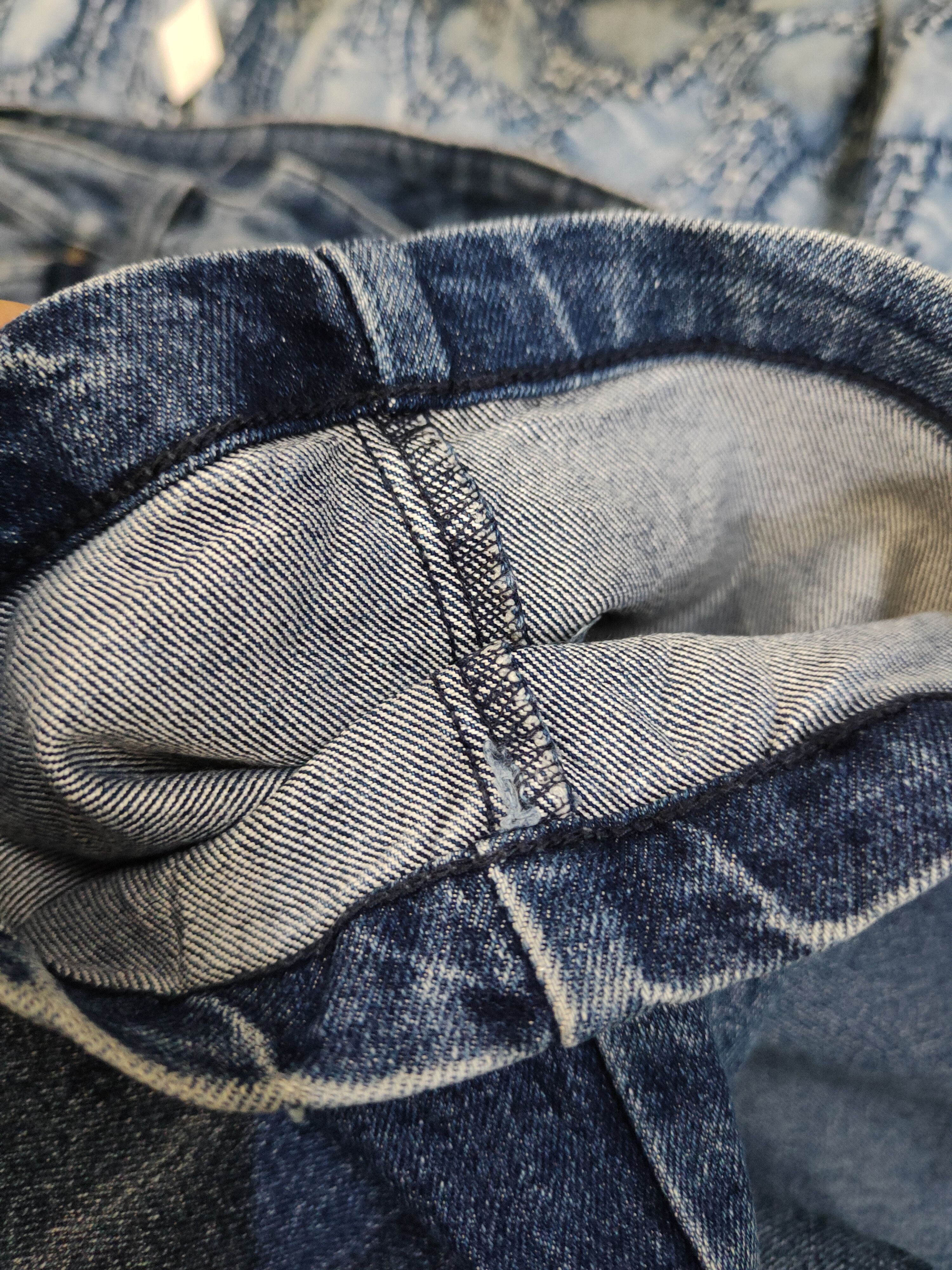 Japanese Brand FieldCore Dark Blue Distressed Ripped denim Jeans #W1960 Size US 32 / EU 48 - 12 Thumbnail