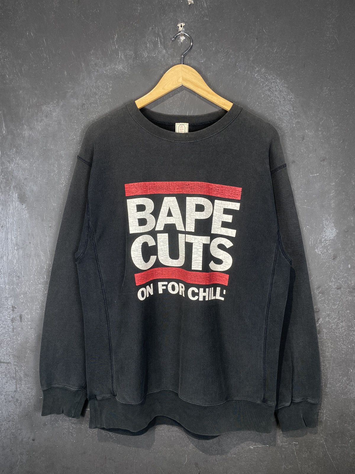 Bape Grail Rare Vintage Bathing Ape Bape Cuts Run DMC Crewneck Size US L / EU 52-54 / 3 - 2 Thumbnail